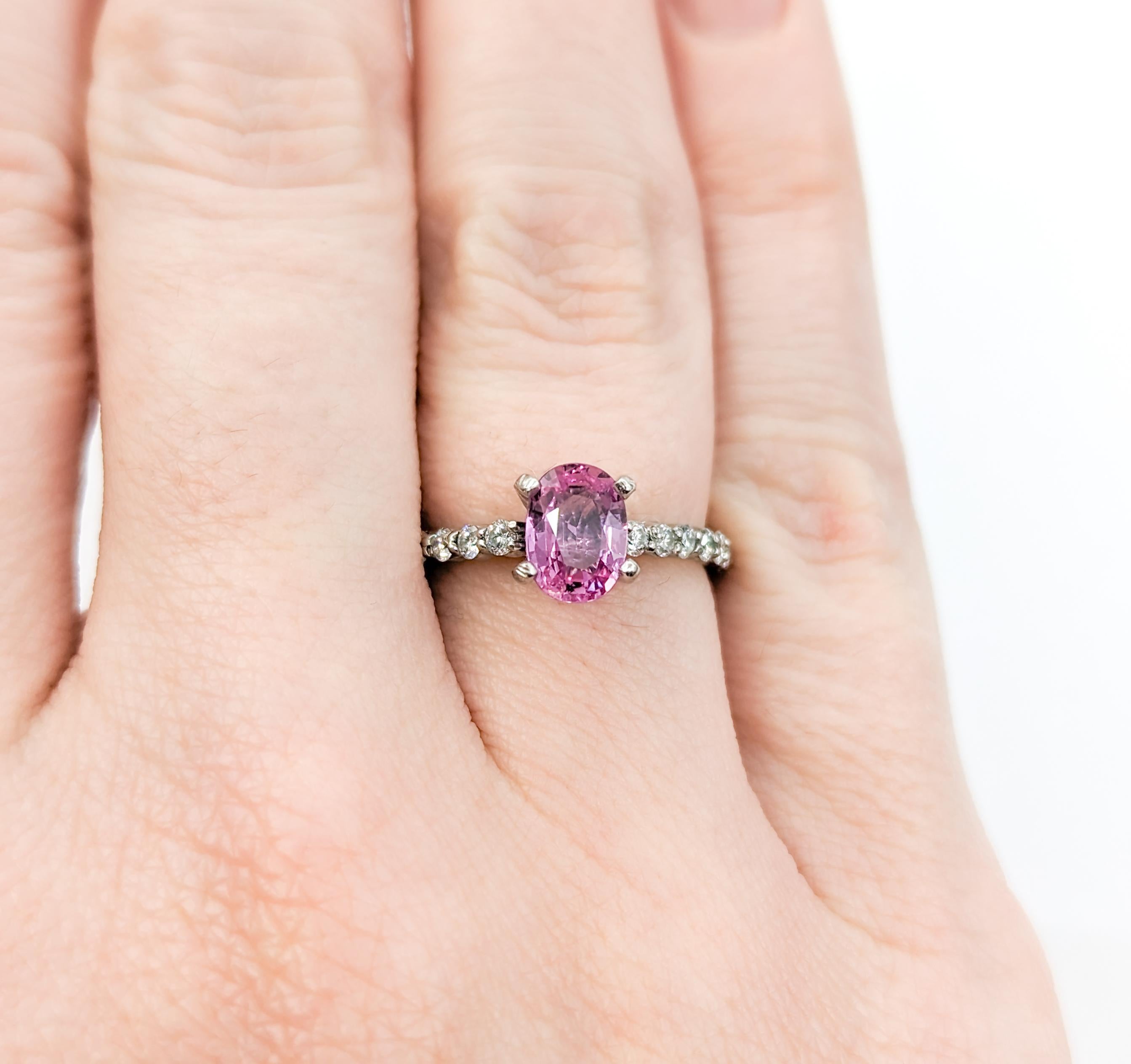 Pink Sapphire & Diamond Ring in Platinum In Excellent Condition For Sale In Bloomington, MN