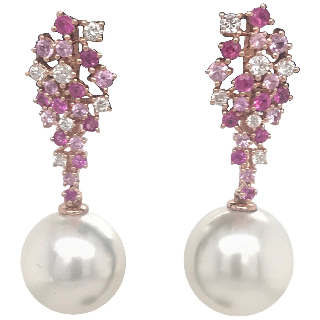 Boucles d'oreilles en or rose 18 carats avec saphir rose, diamant et perle des mers du Sud de 1,41 carat en vente