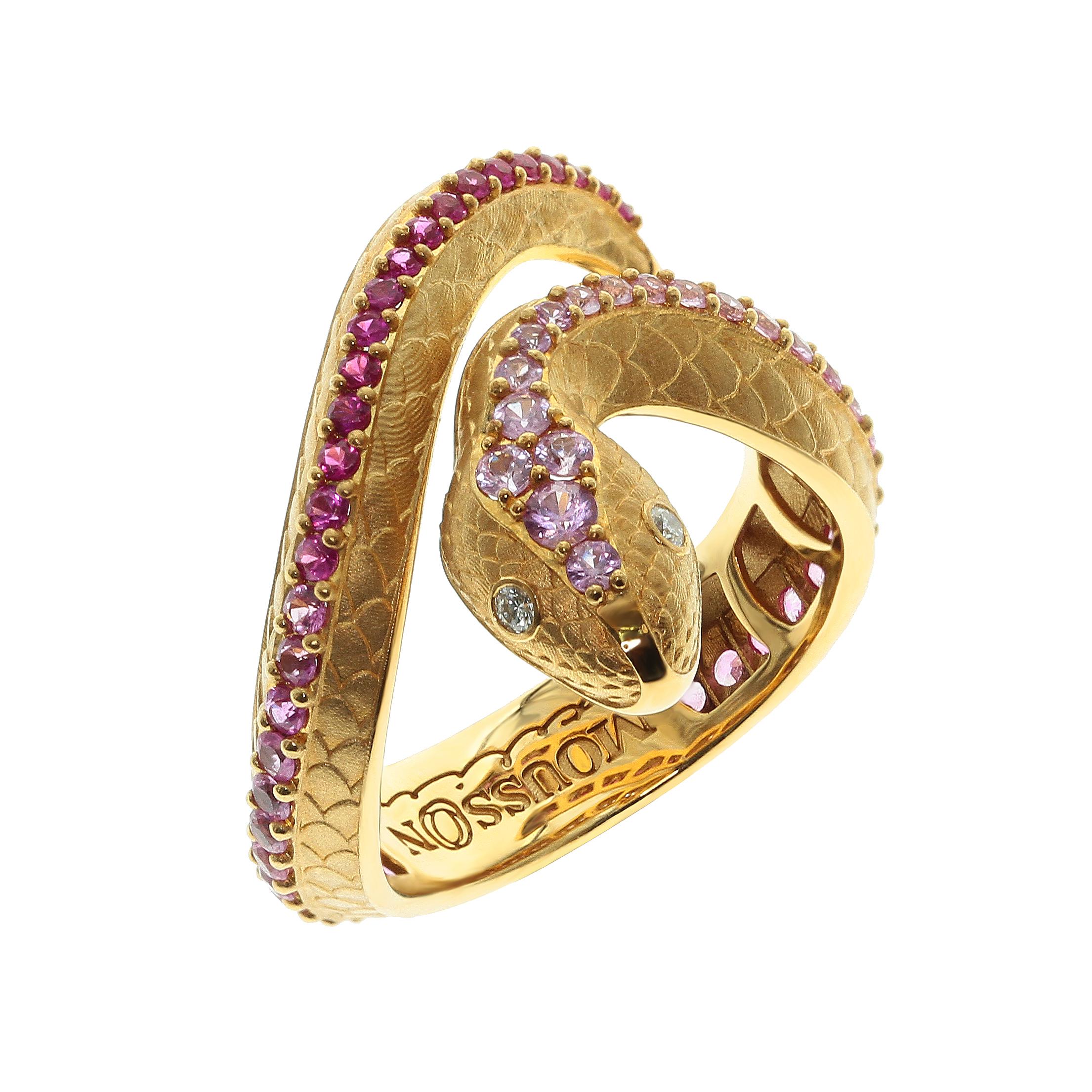 Pink Sapphire Diamonds 18 Karat Yellow Gold Snake Ring

Just take a look on this hi-detailed Ring, distributes all the wisdom of the Snake. Carefully selected color graduation from Pink Sapphires to Diamonds gives the impression that Snake is