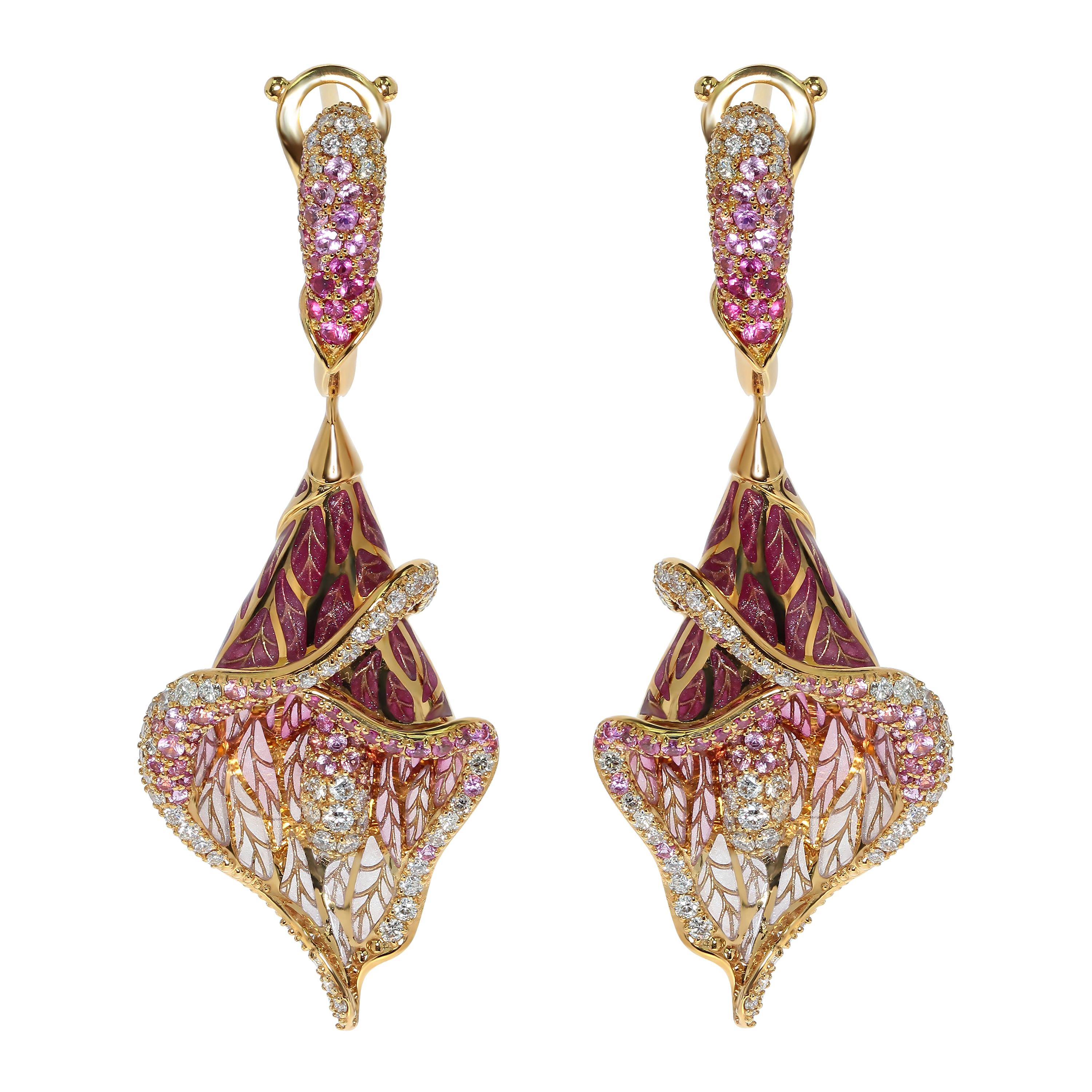 Boucles d'oreilles en or jaune 18 carats avec saphirs roses, diamants et émail coloré