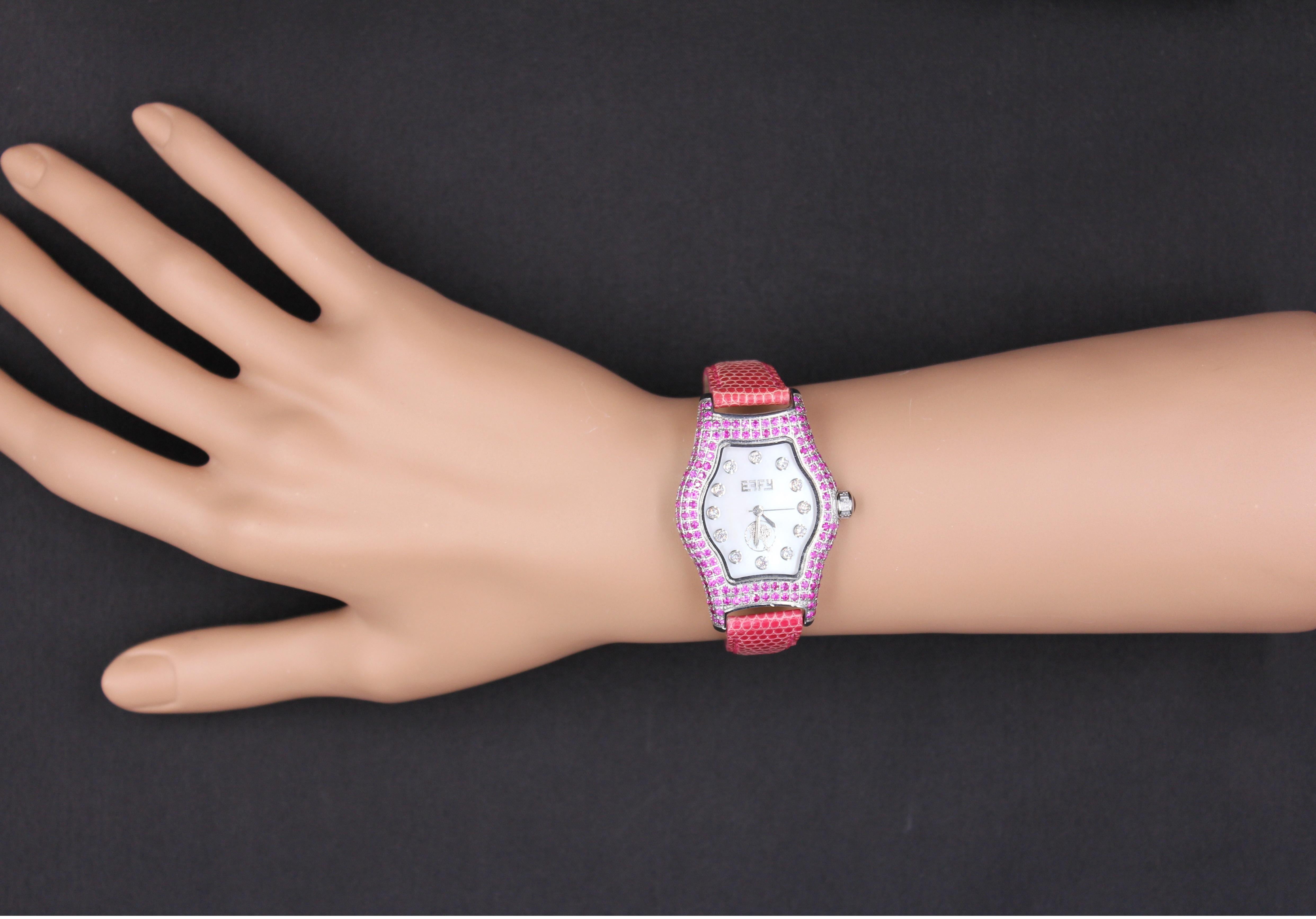 Rosa Saphir & Diamanten Pave Zifferblatt Luxus Schweizer Quarz Exotische Lederband Uhr (Gemischter Schliff) im Angebot