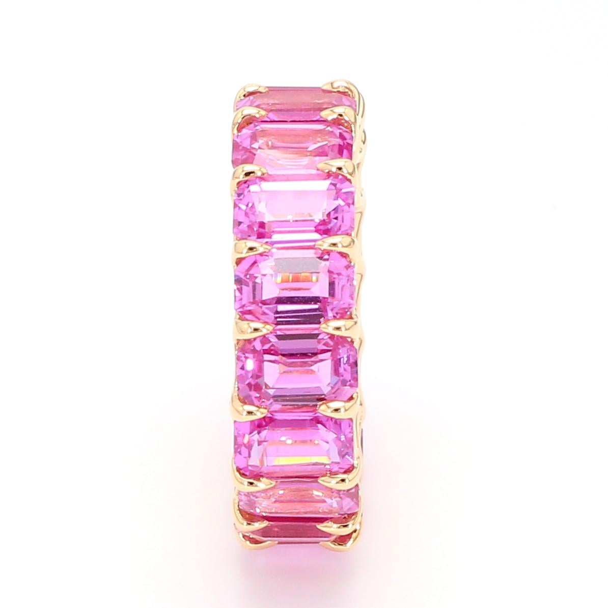 Eternity-Ring mit rosa Saphir im Smaragdschliff und Diamant im Zustand „Neu“ im Angebot in New York, NY
