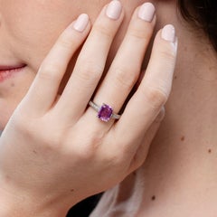 Anillo de compromiso de zafiro rosa con diamantes en platino, 2,14 CTW