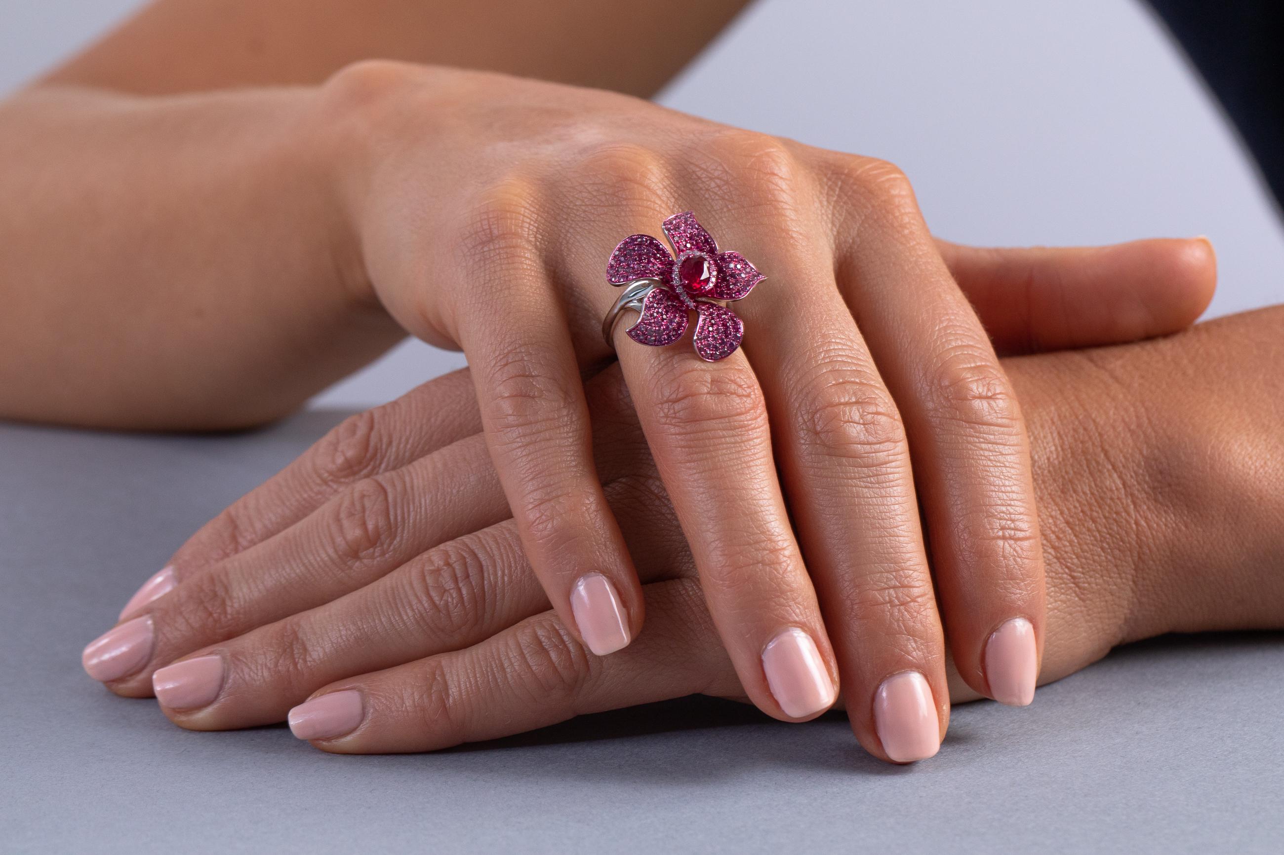 Contemporary Pink Sapphire Flower Ring