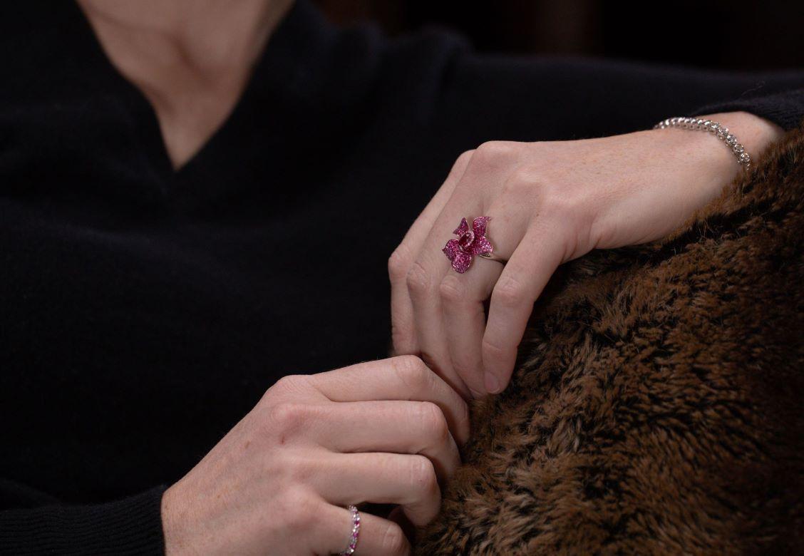 Women's Pink Sapphire Flower Ring
