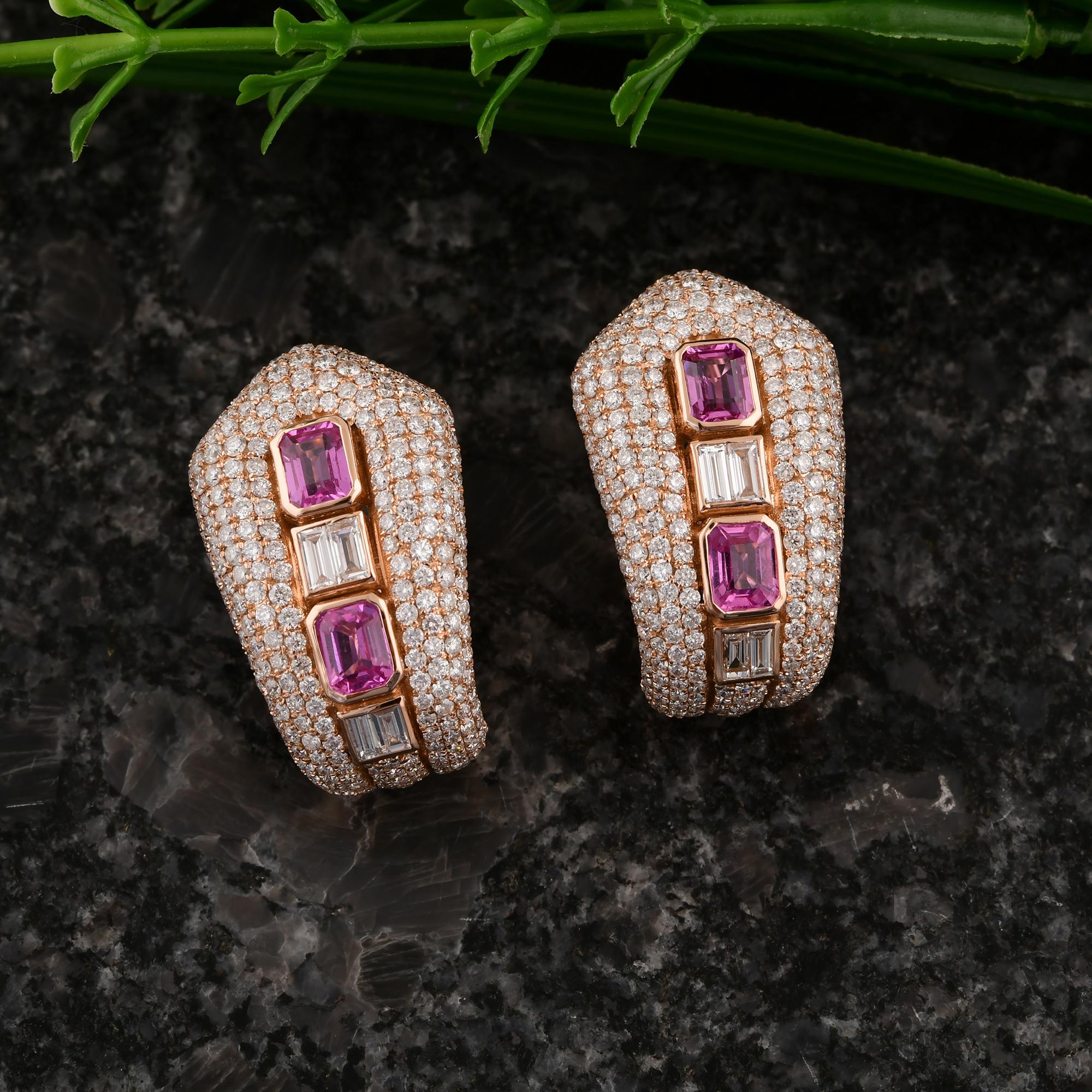 Pink Sapphire Gemstone Earrings SI/H Diamond 18 Karat Yellow Gold Fine Jewelry In New Condition For Sale In Diera, Dubai