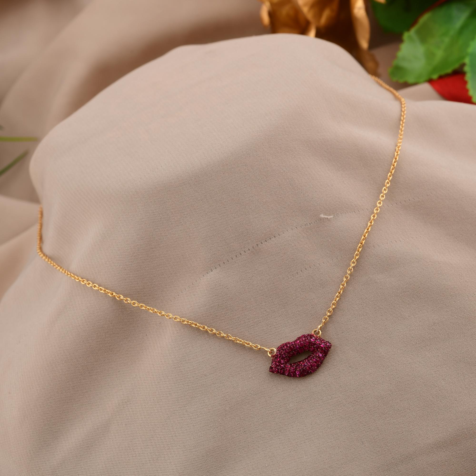 Collier à pendentifs en or jaune 18 carats avec pierres précieuses saphir rose en vente 6