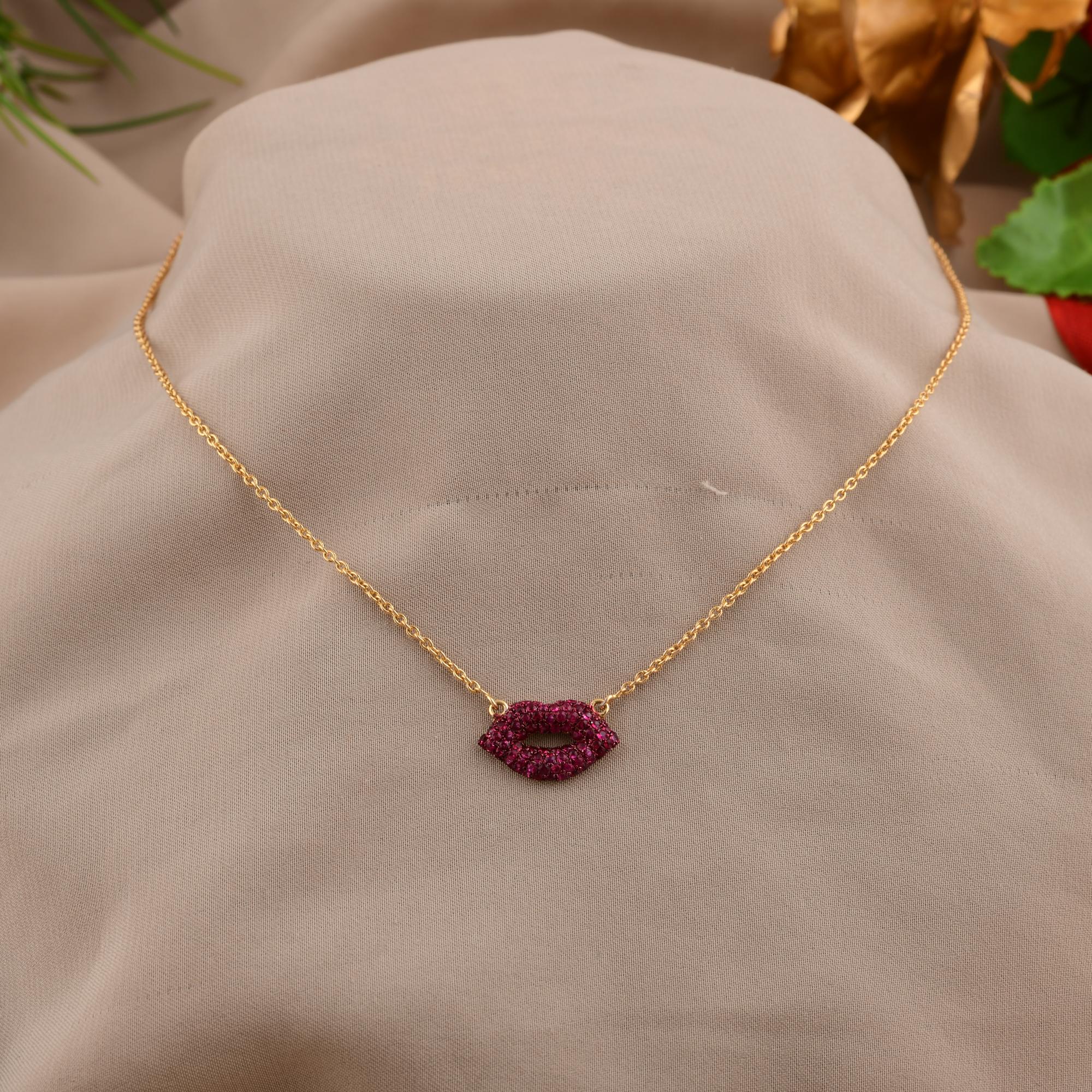 Collier à pendentifs en or jaune 18 carats avec pierres précieuses saphir rose en vente 5