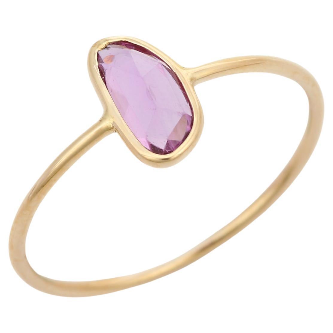 En vente :  Bague en or jaune 14 carats en saphir rose, pierre unique, faite à la main par Handcraft