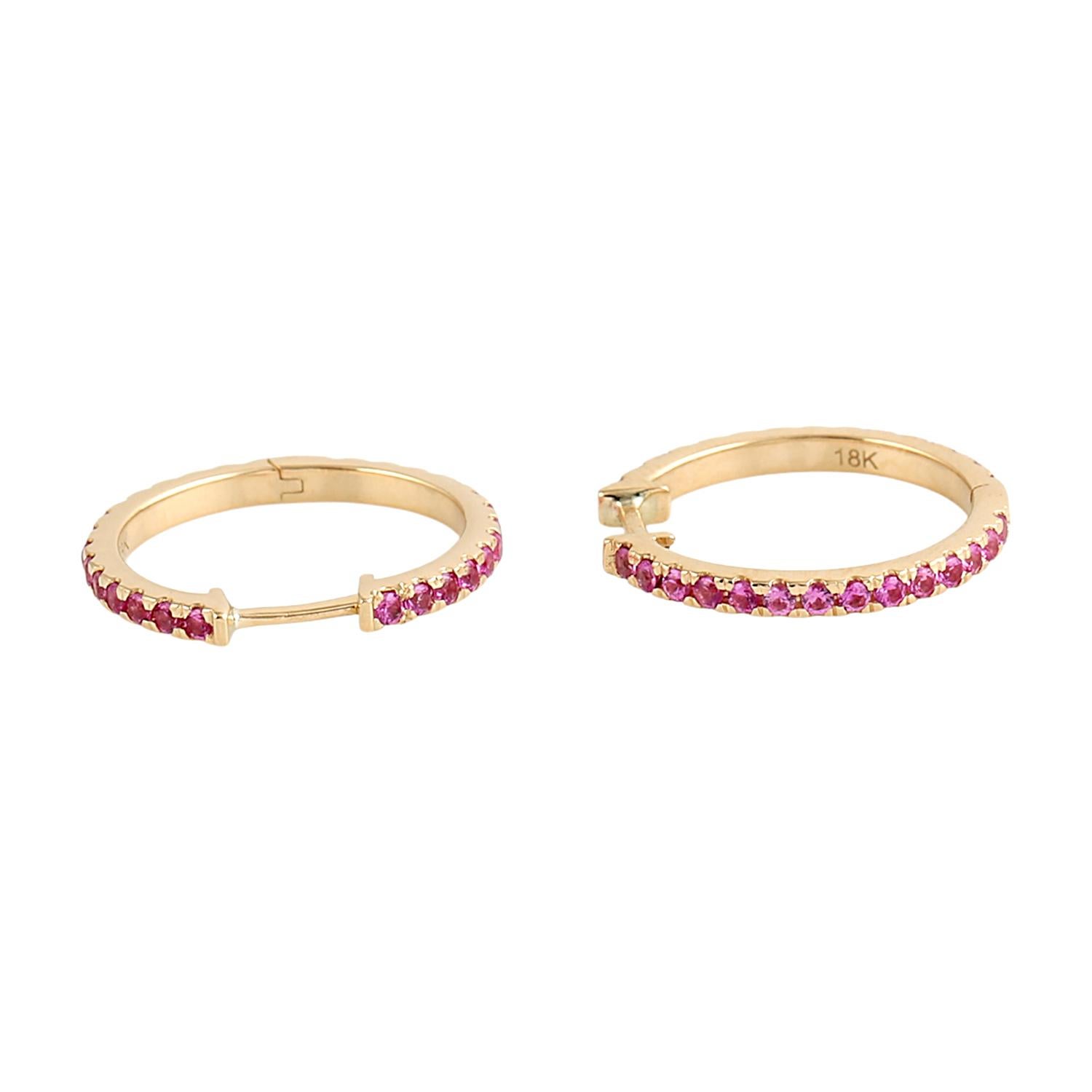 Art déco Boucles d'oreilles en or jaune 18k avec saphir rose minime en vente