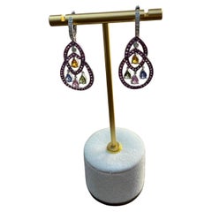 Pendants d'oreilles fantaisie en or blanc 14 carats avec saphir rose et diamants multicolores