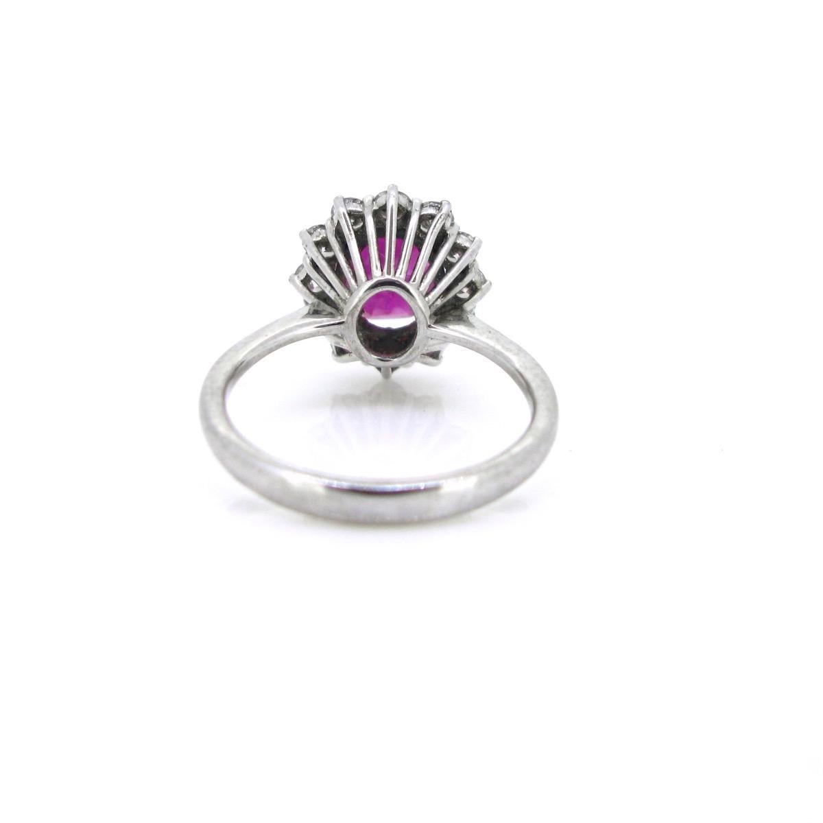Women's or Men's Pink Sapphire Oval Cut Diamonds Cluster Daisy White Gold Ring For Sale