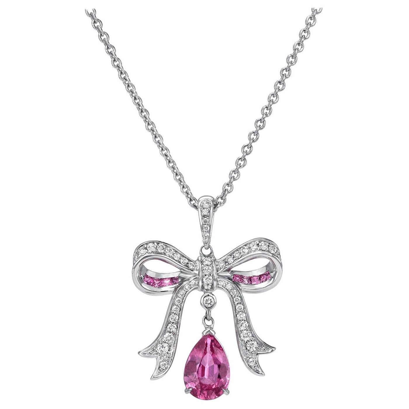Pink Sapphire Pendant Necklace 1.94 Carat For Sale