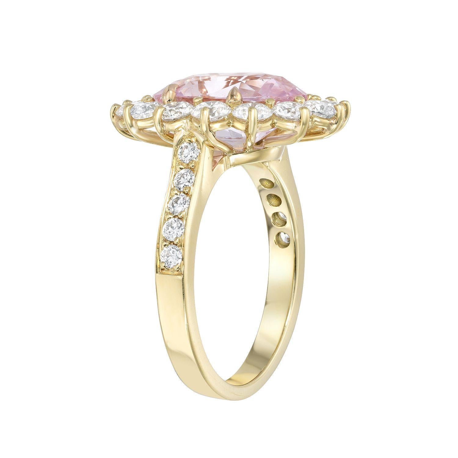 Marvelous 4.47 carat pastel Pink Sapphire, 18K yellow gold ring, surrounded by diamonds weighing a total of 1.61 carats.
Size 6.5. Resizing is complementary upon request.
Returns are accepted and paid by us within 7 days of delivery.

Sapphire is