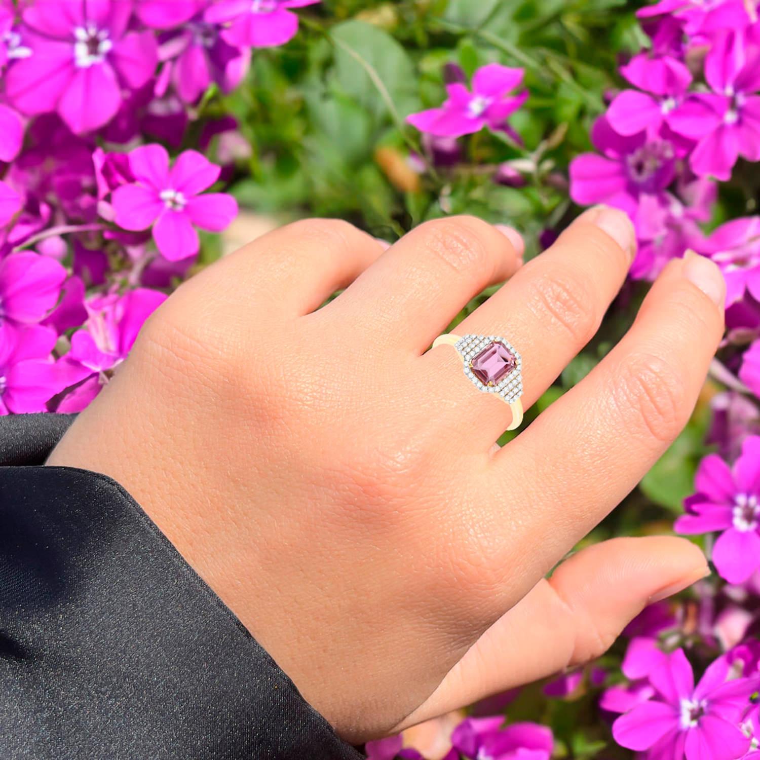 Emerald Cut Pink Sapphire Ring Diamonds 1.32 Carats 14K Yellow Gold For Sale