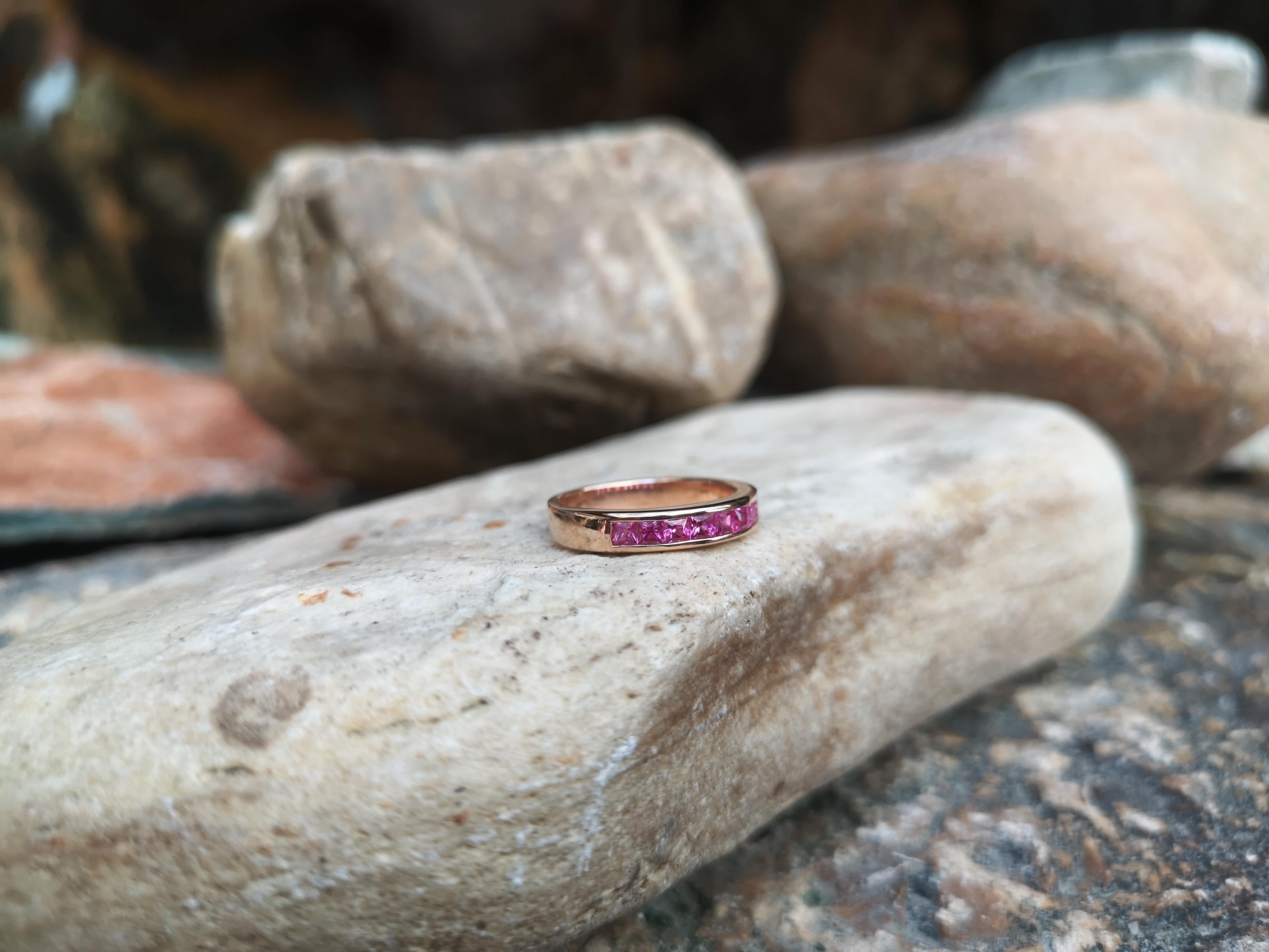 Contemporary Pink Sapphire Ring Set in 18 Karat Rose Gold Settings For Sale