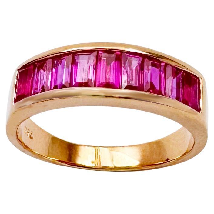 Pink Sapphire Ring set in 18K Rose Gold Settings For Sale