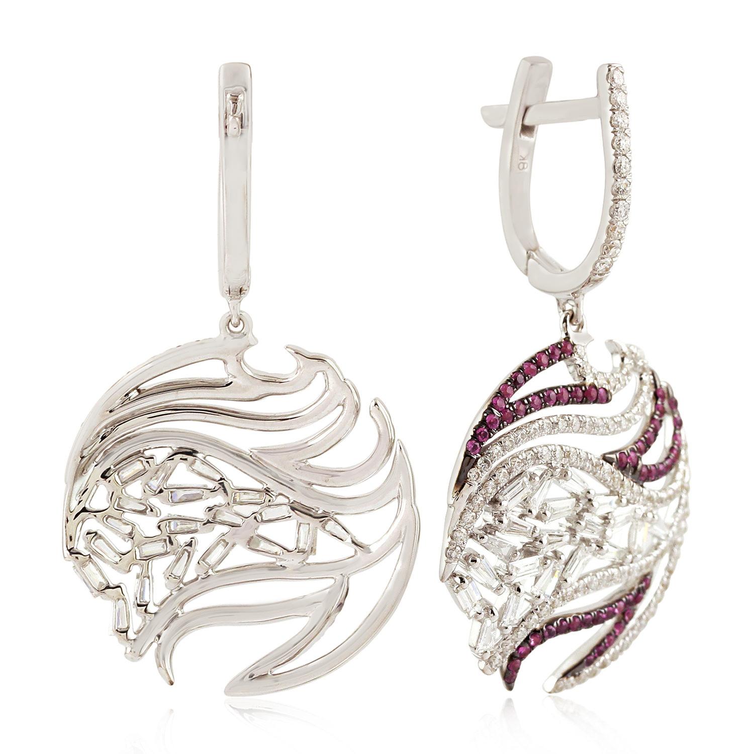 Art Nouveau Orecchini rotondi con zaffiro rosa e diamanti baguette in oro bianco 18 carati in vendita