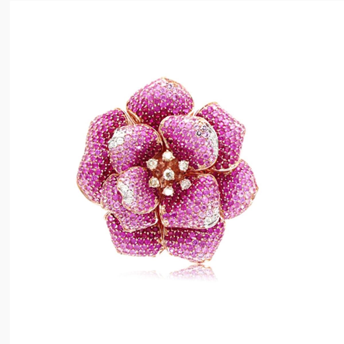 Color: 18K Rose Gold
Materials:
