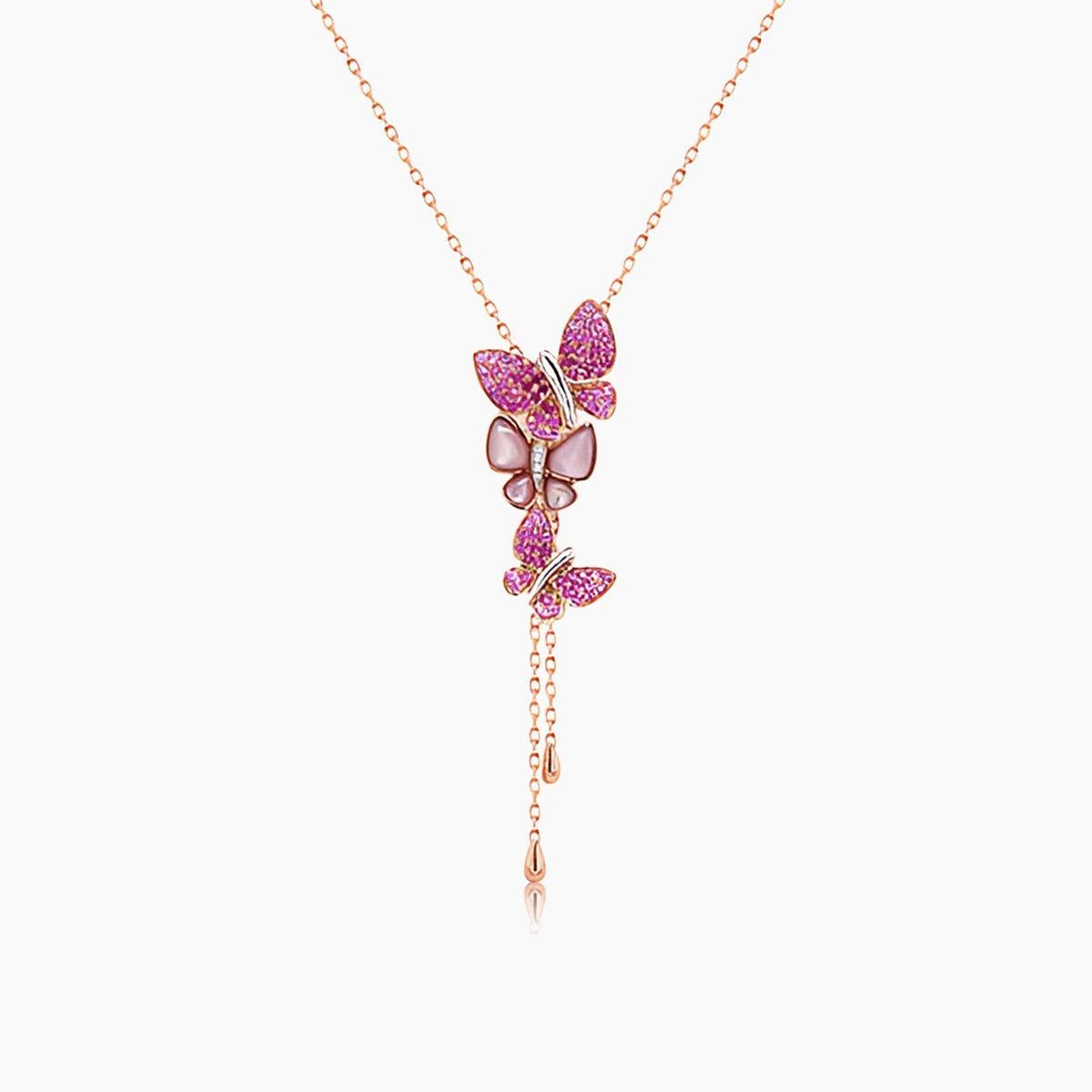 Rosa Saphir & Rubin Perlen Diamanten Schmetterling Sweet Rose Gold Anhänger Halskette im Zustand „Neu“ im Angebot in Oakton, VA