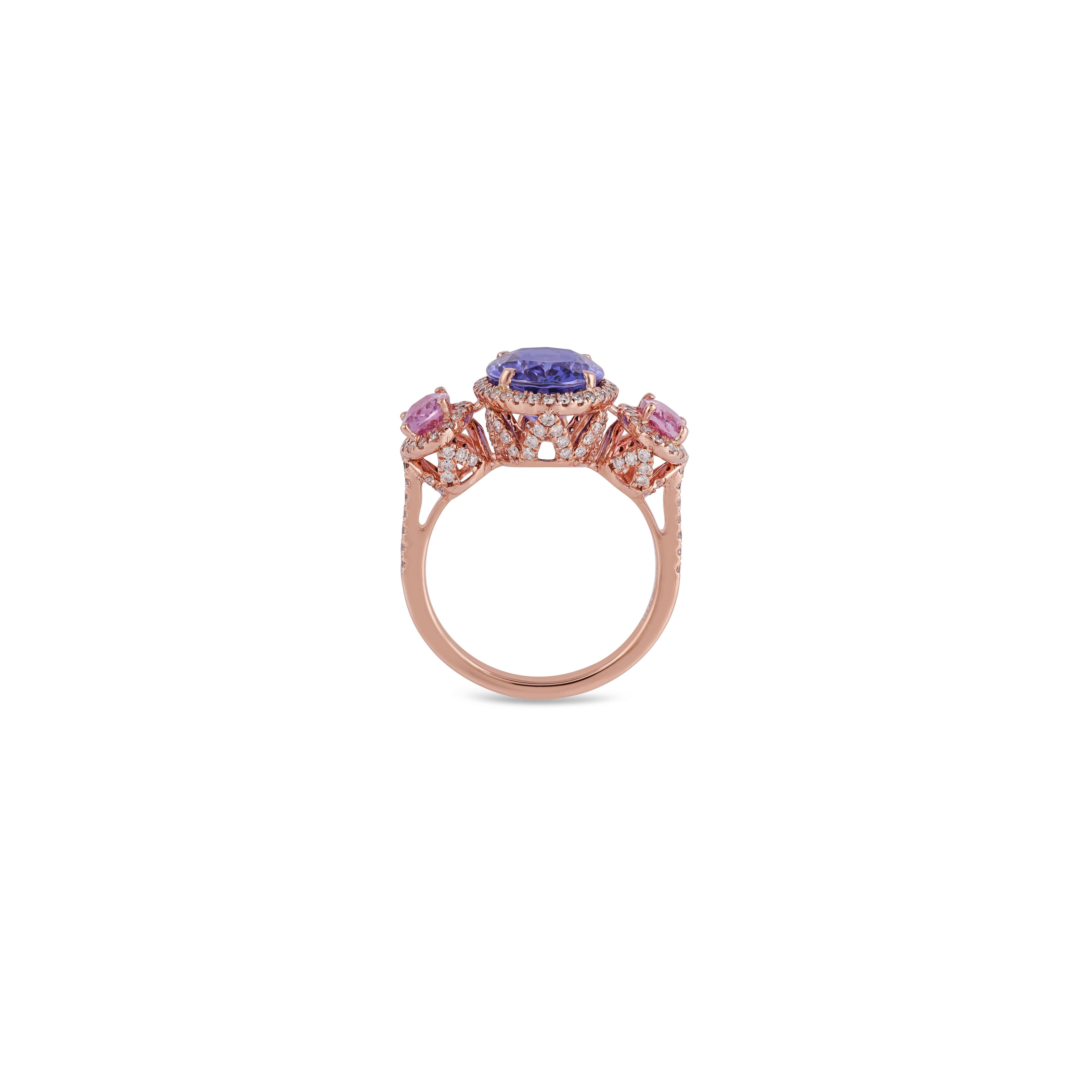 Contemporaneo Anello a 3 pietre con zaffiro rosa, tanzanite e diamante in oro 18 carati in vendita