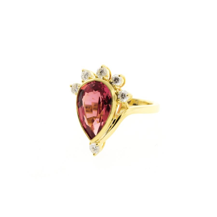 custom pink sapphire engagement rings