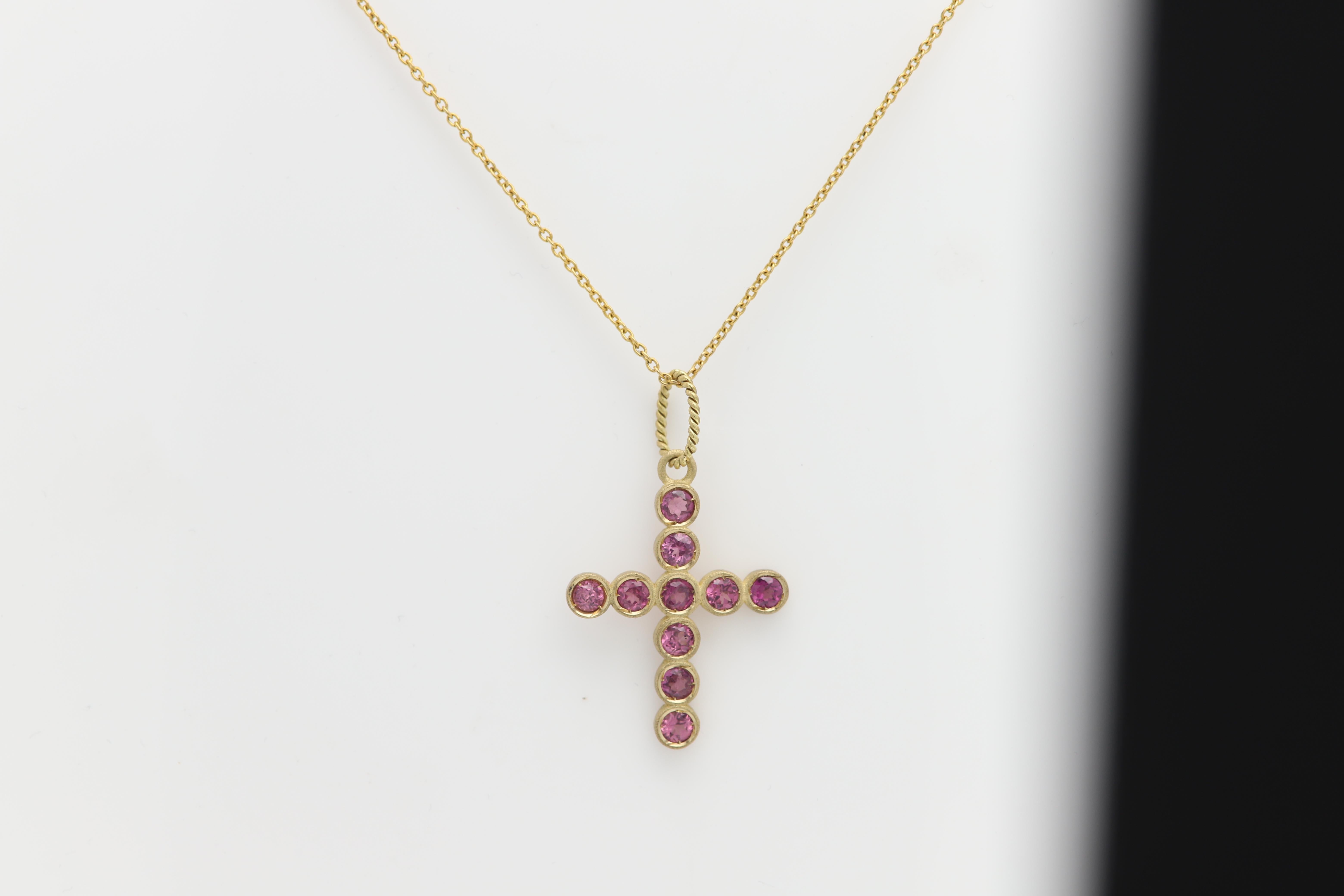 Saphir rose Croix Vintage made in Italy 14 Karat Pendentif Croix en vente 5