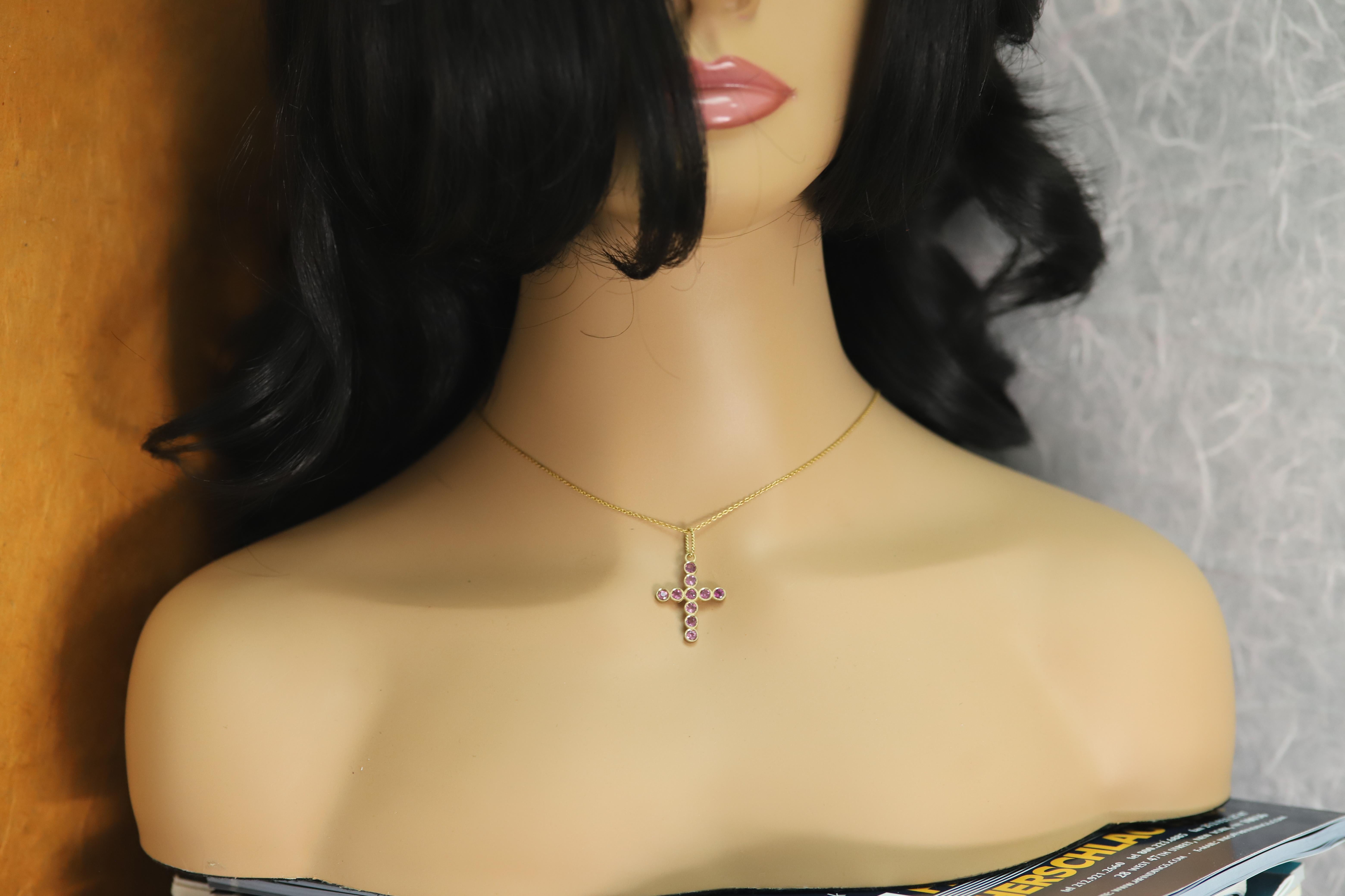 Saphir rose Croix Vintage made in Italy 14 Karat Pendentif Croix en vente 3