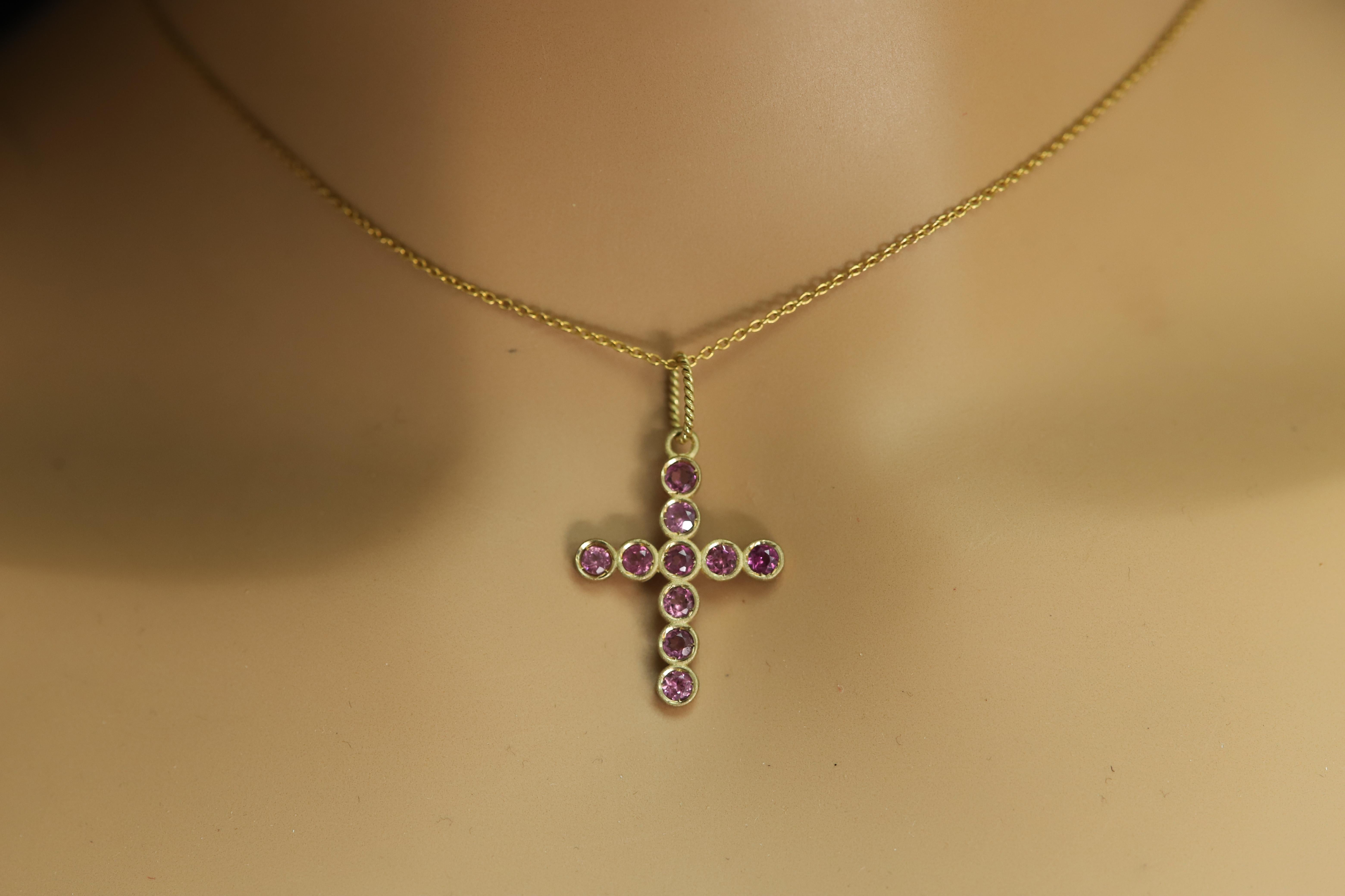 Saphir rose Croix Vintage made in Italy 14 Karat Pendentif Croix en vente 4