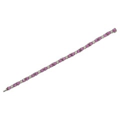 Pink Sapphire & White Diamond Fliegenarmband aus 18 Karat Weißgold 