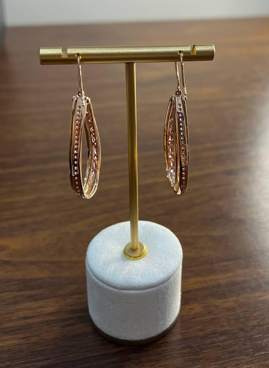 Donna Zaffiro rosa e diamanti bianchi in oro rosa 14K Orecchini a cerchio a forma di pera in vendita