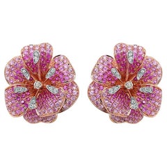 Orecchini a fiore The Lilly in oro rosa 18 carati con zaffiro rosa e diamanti fantasia