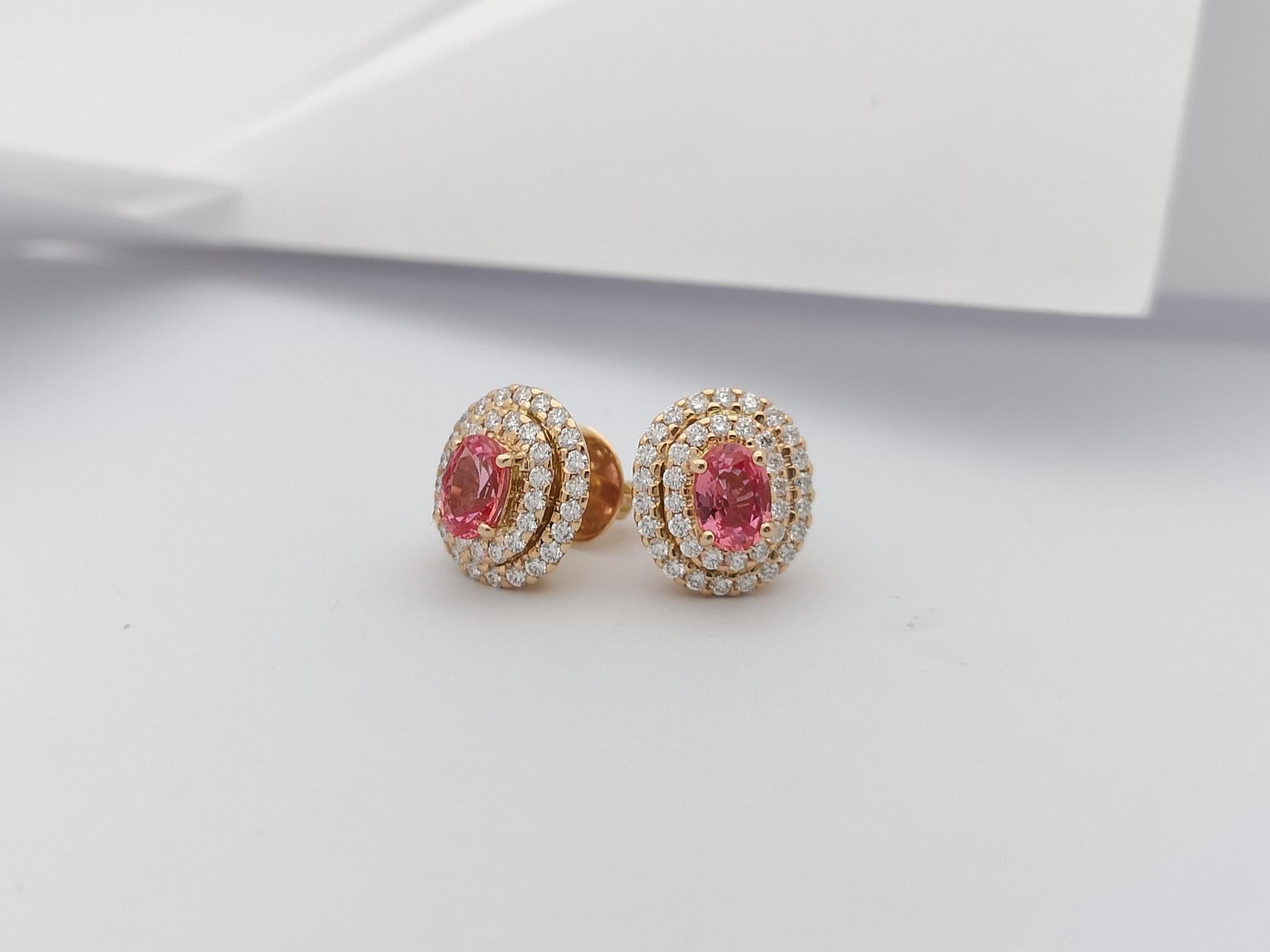 Ohrringe aus 18 Karat Roségold mit rosa Saphir und Diamant in Fassung im Zustand „Neu“ in Bangkok, TH