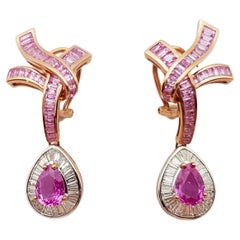 Boucles d'oreilles en or rose 18 carats serties de saphirs roses et de diamants