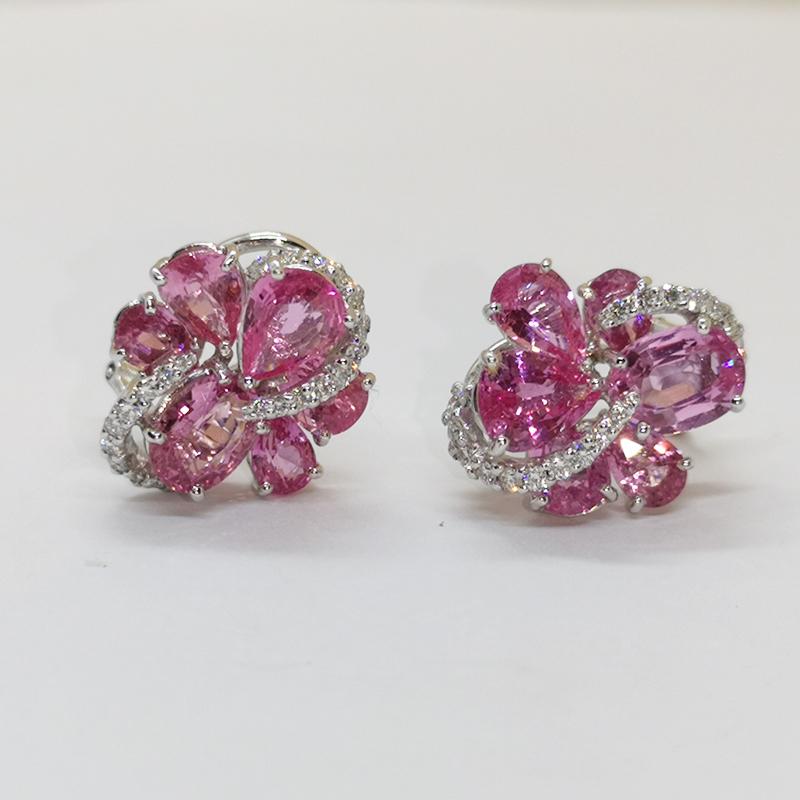 Pink Sapphire with Diamond Earrings Set in 18 Karat White Gold Settings In New Condition In Bangkok, TH