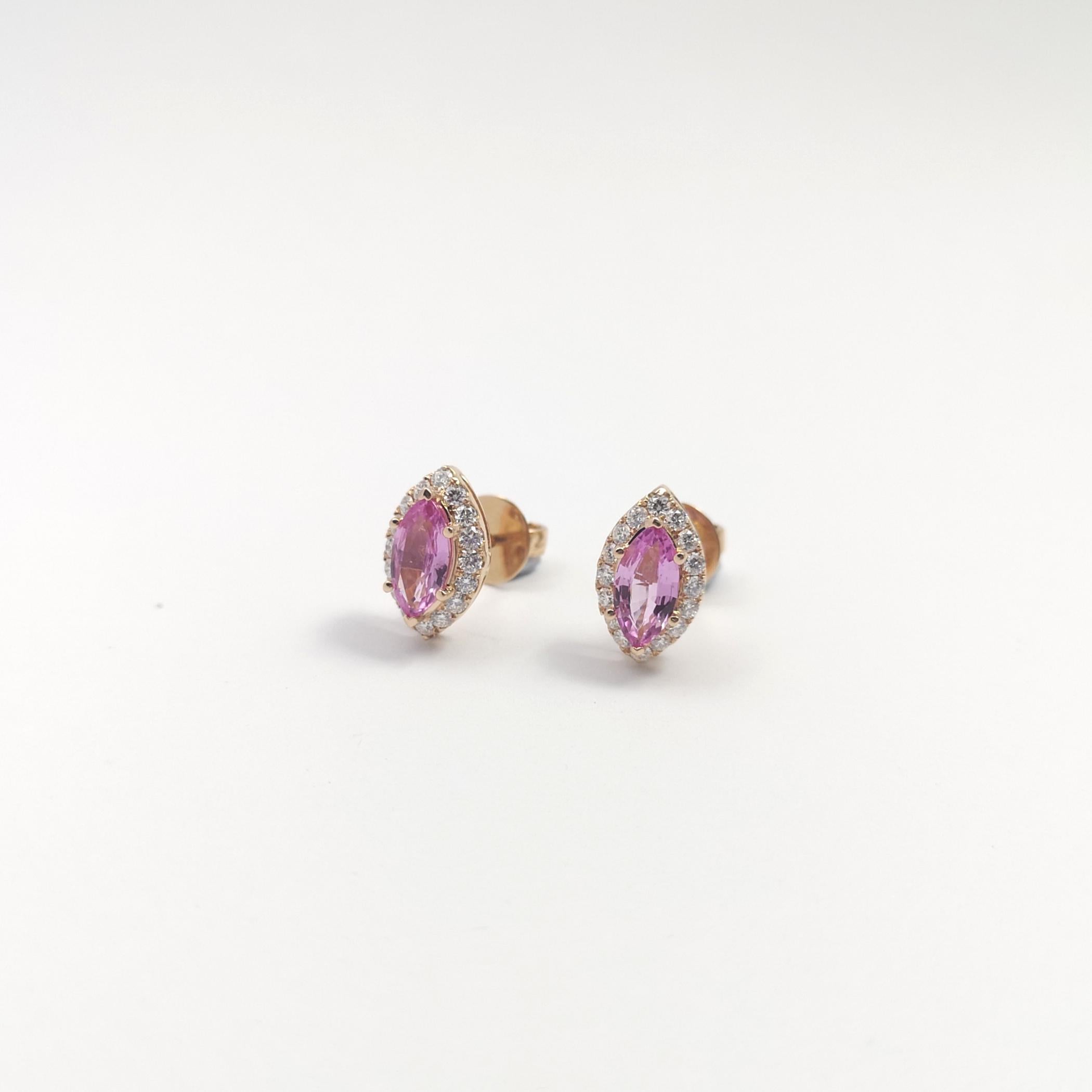 Orecchini con zaffiro rosa e diamanti con montatura in oro rosa 18K In condizioni Nuovo in vendita a Bangkok, TH