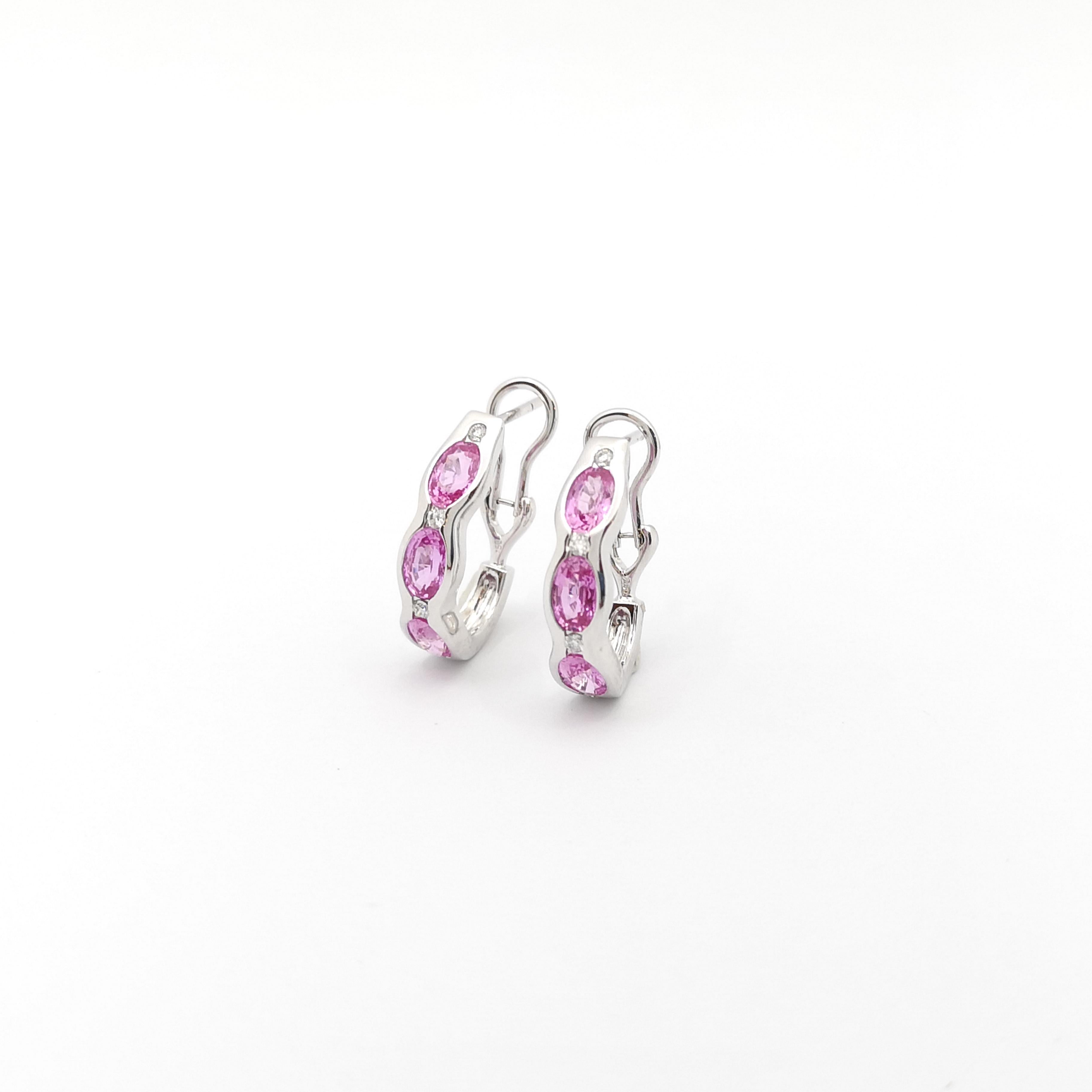 Pink Sapphire with Diamond Earrings set in 18K White Gold Settings In New Condition For Sale In Bangkok, TH