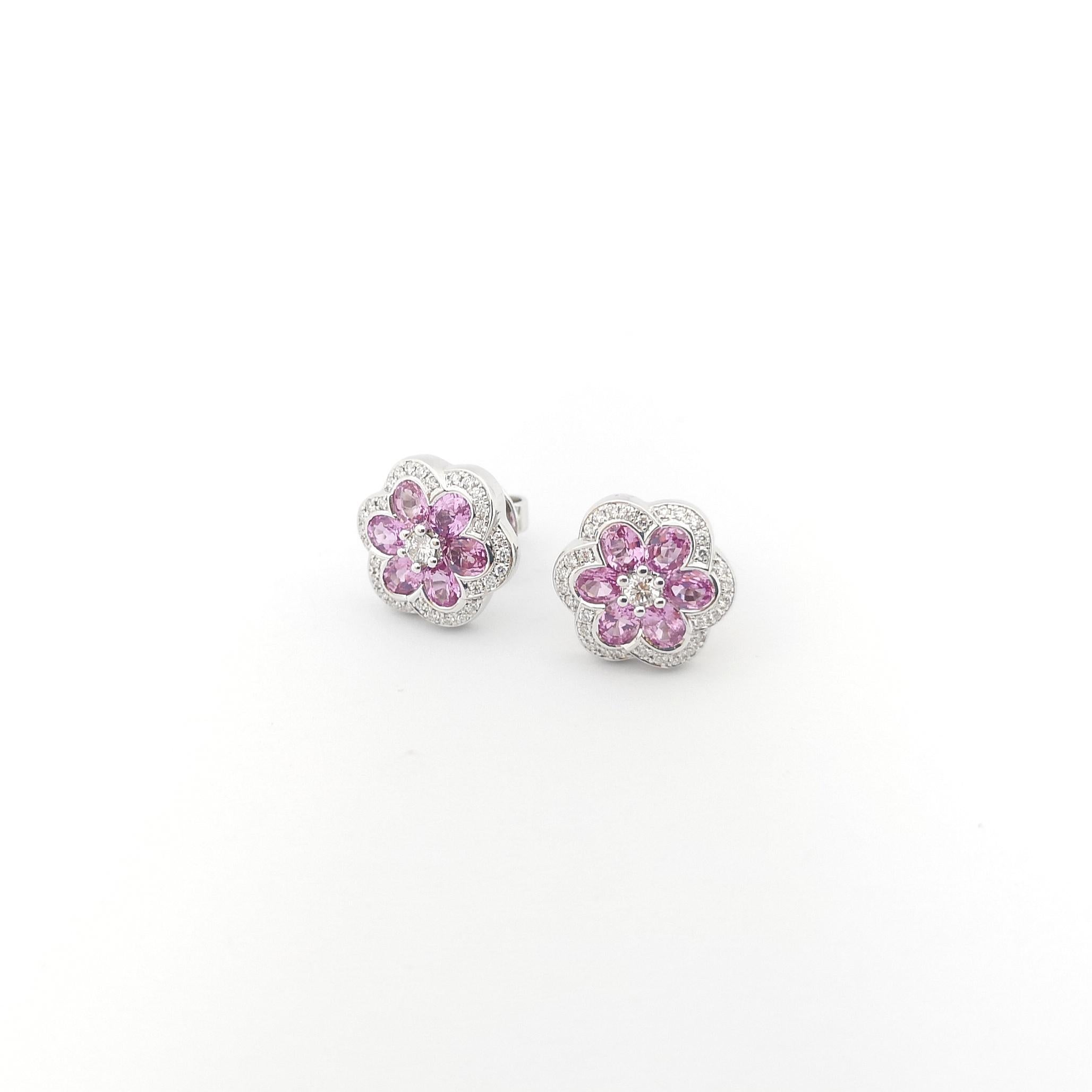 Pink Sapphire with Diamond Flower Earrings set in 18 Karat White Gold Settings In New Condition For Sale In Bangkok, TH