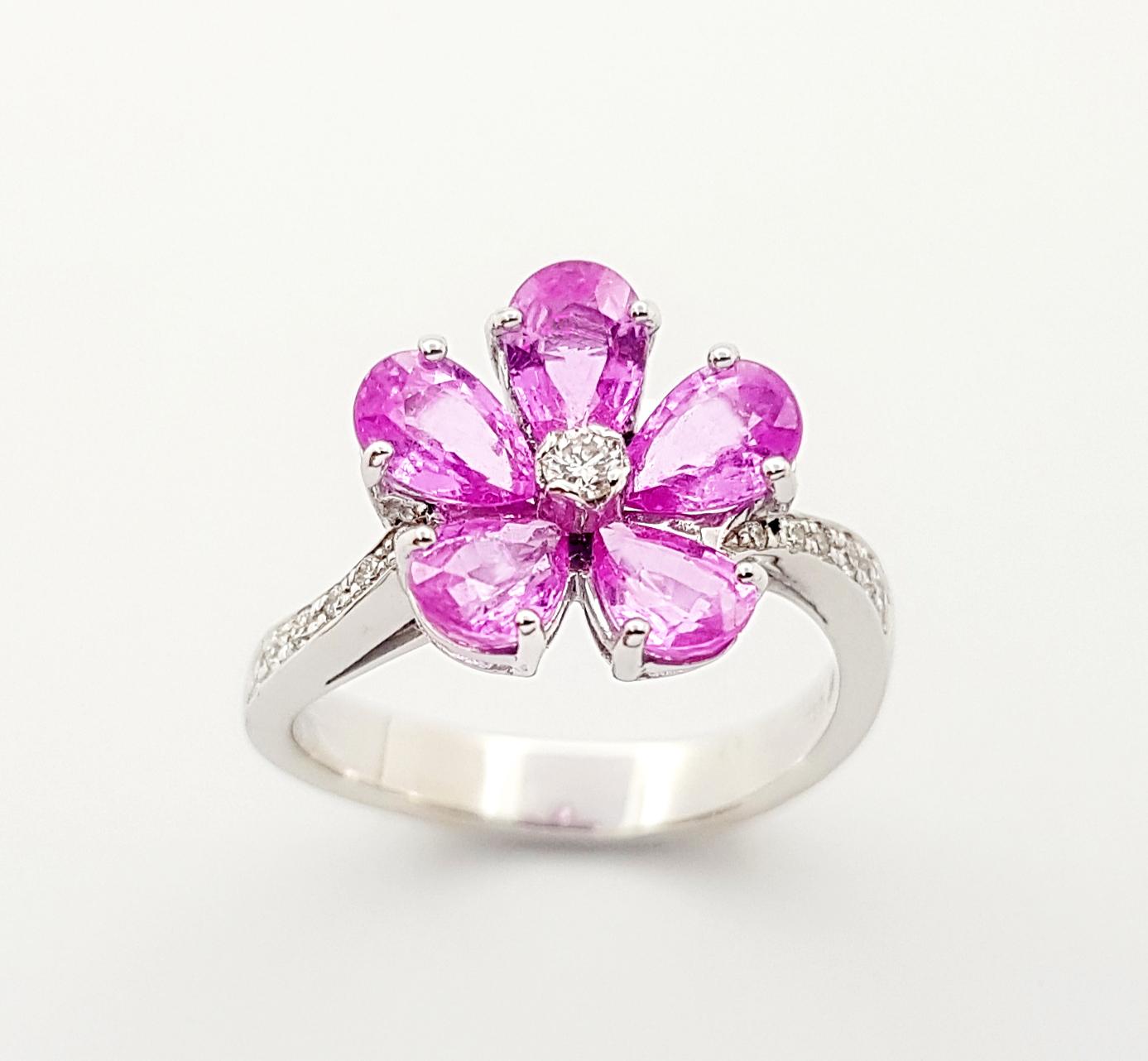 Pink Sapphire with Diamond Flower Ring set in 18K White Gold Settings For Sale 6