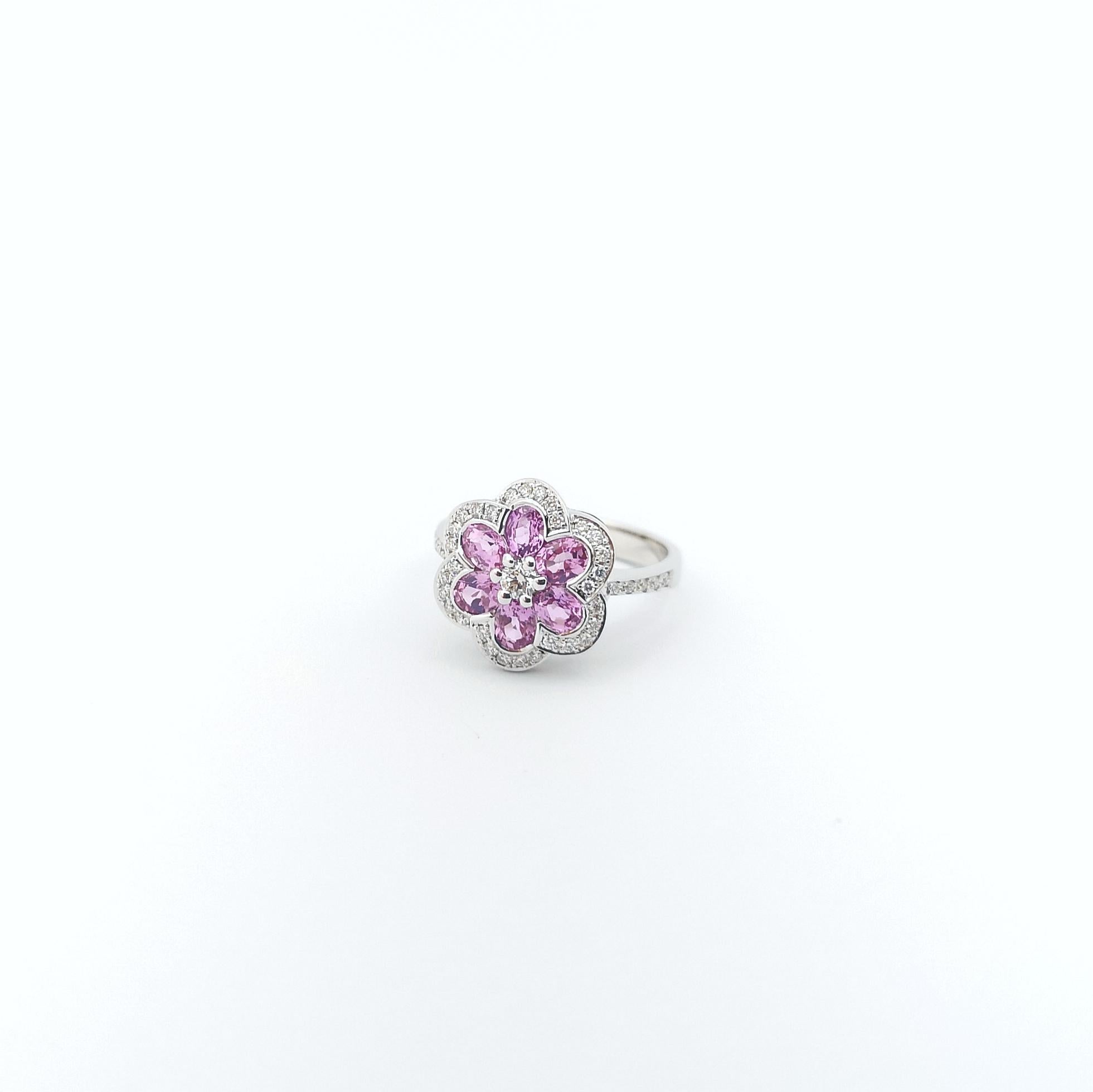 Pink Sapphire with Diamond Flower Ring set in 18K White Gold Settings For Sale 5