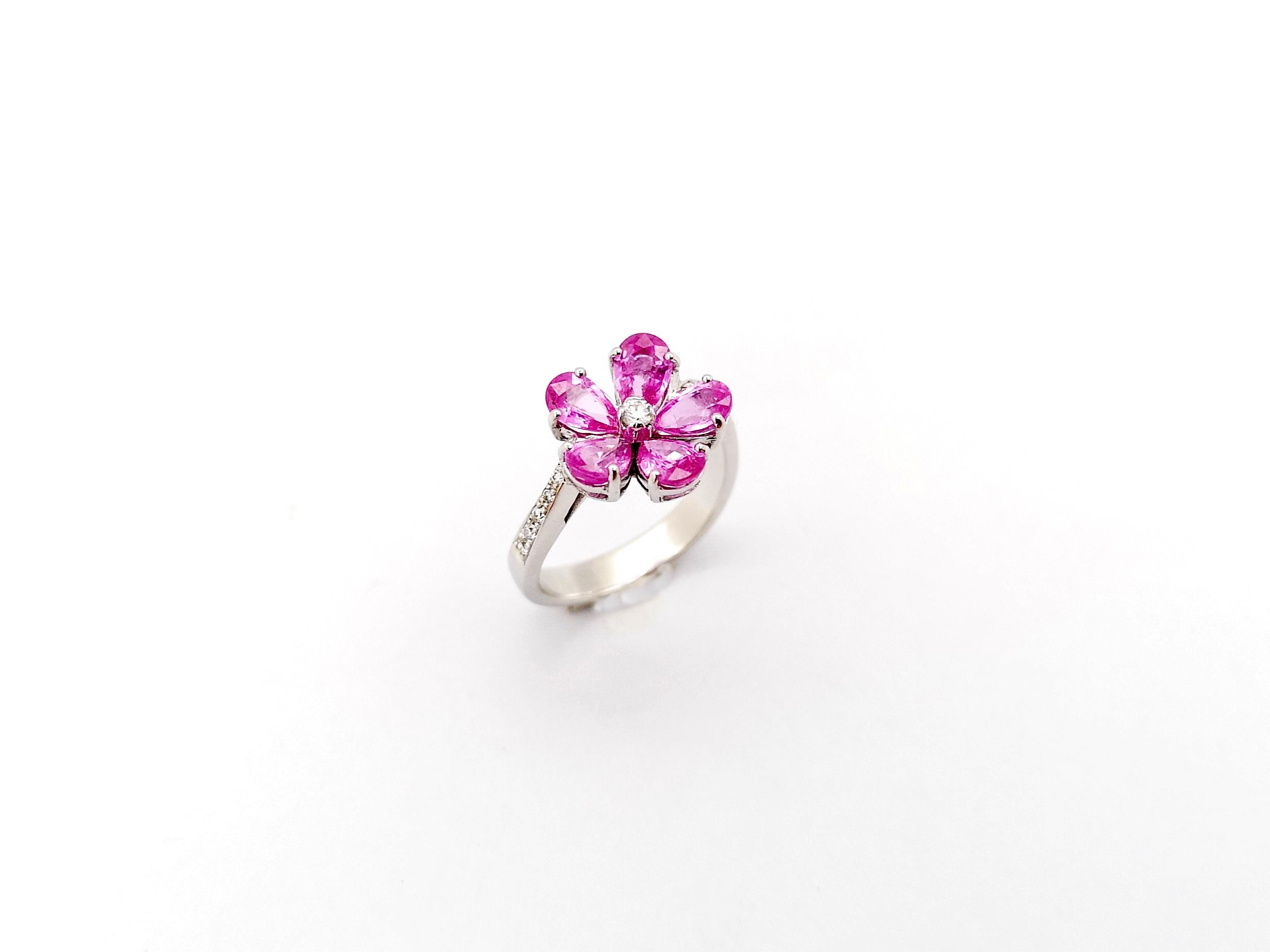 Pink Sapphire with Diamond Flower Ring set in 18K White Gold Settings For Sale 13