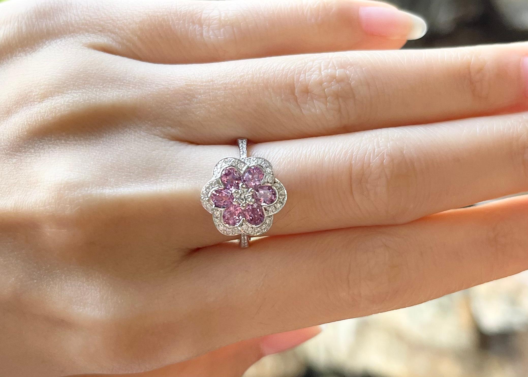 Pink Sapphire 1.25 carats with Diamond 0.26 carats Ring set in 18K White Gold Settings

Width:  1.3 cm 
Length: 1.3 cm
Ring Size: 52
Total Weight: 4.44 grams

