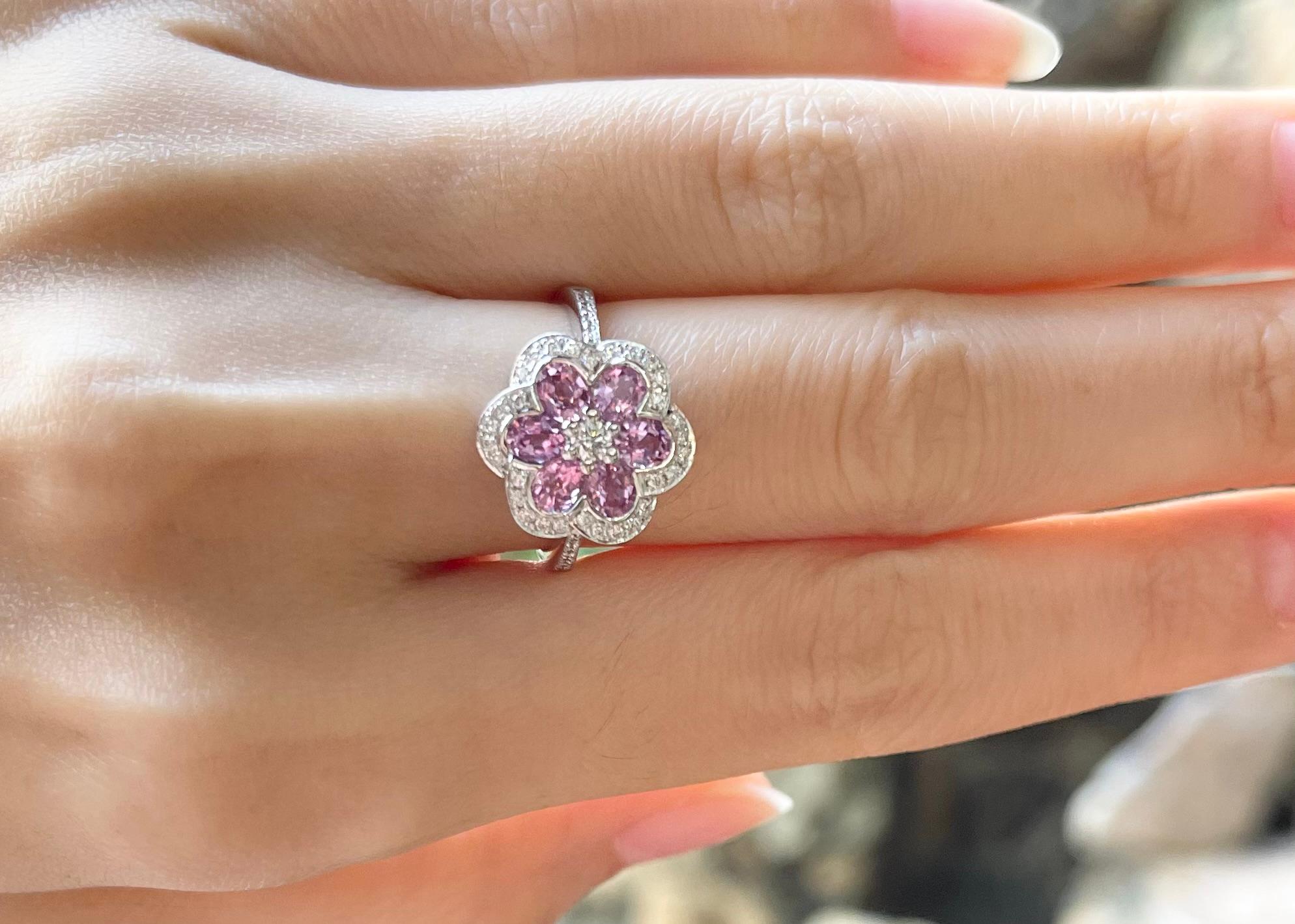 Women's Pink Sapphire with Diamond Flower Ring set in 18K White Gold Settings For Sale