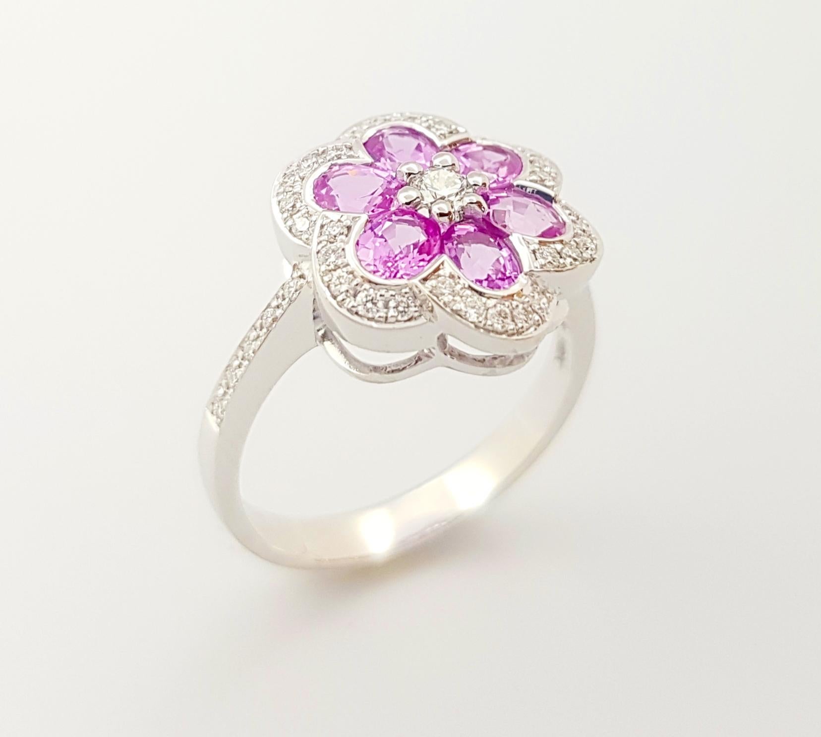 Pink Sapphire with Diamond Flower Ring set in 18K White Gold Settings For Sale 1