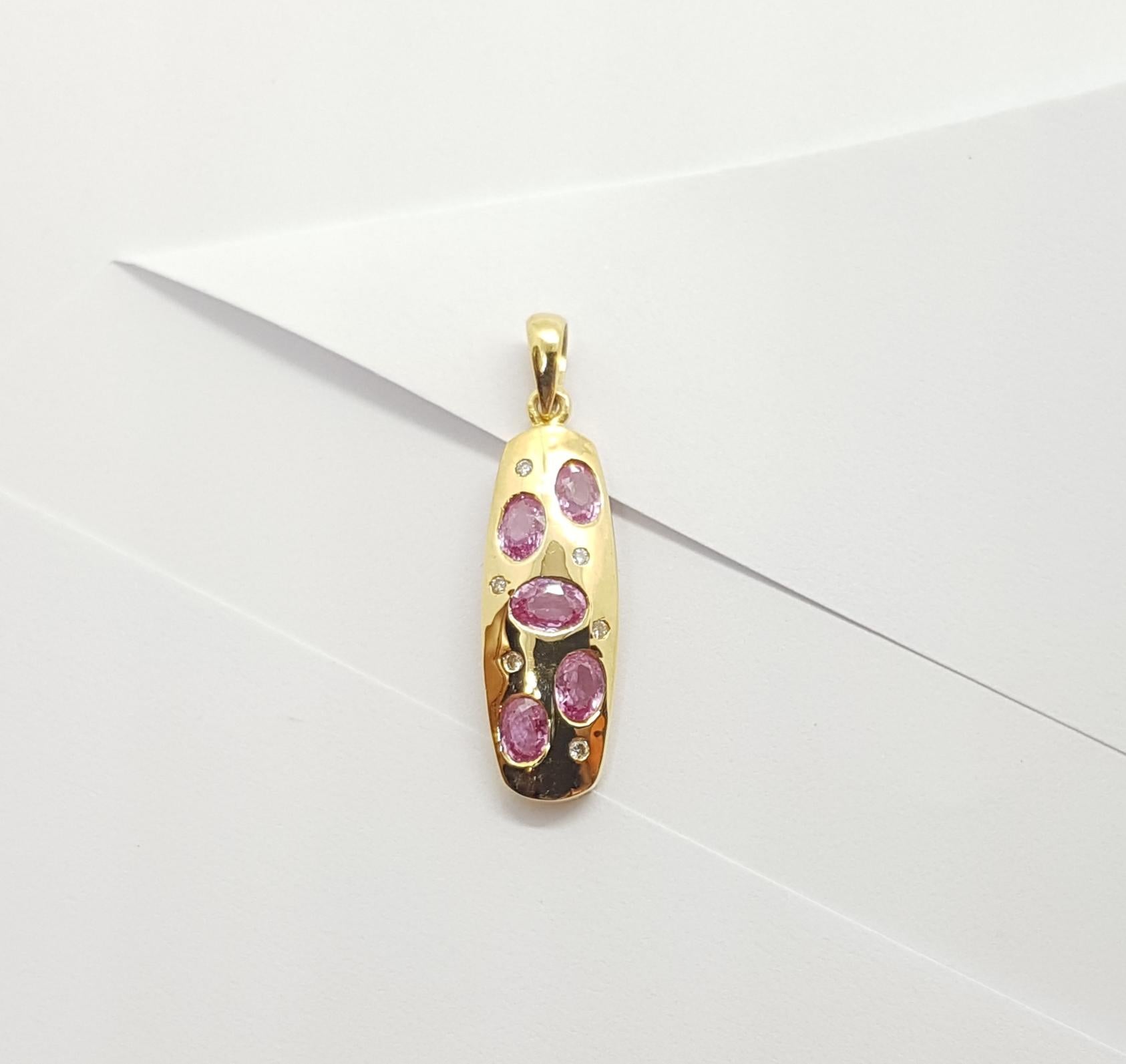 Oval Cut Pink Sapphire with Diamond Pendant set in 18 Karat Gold Settings For Sale