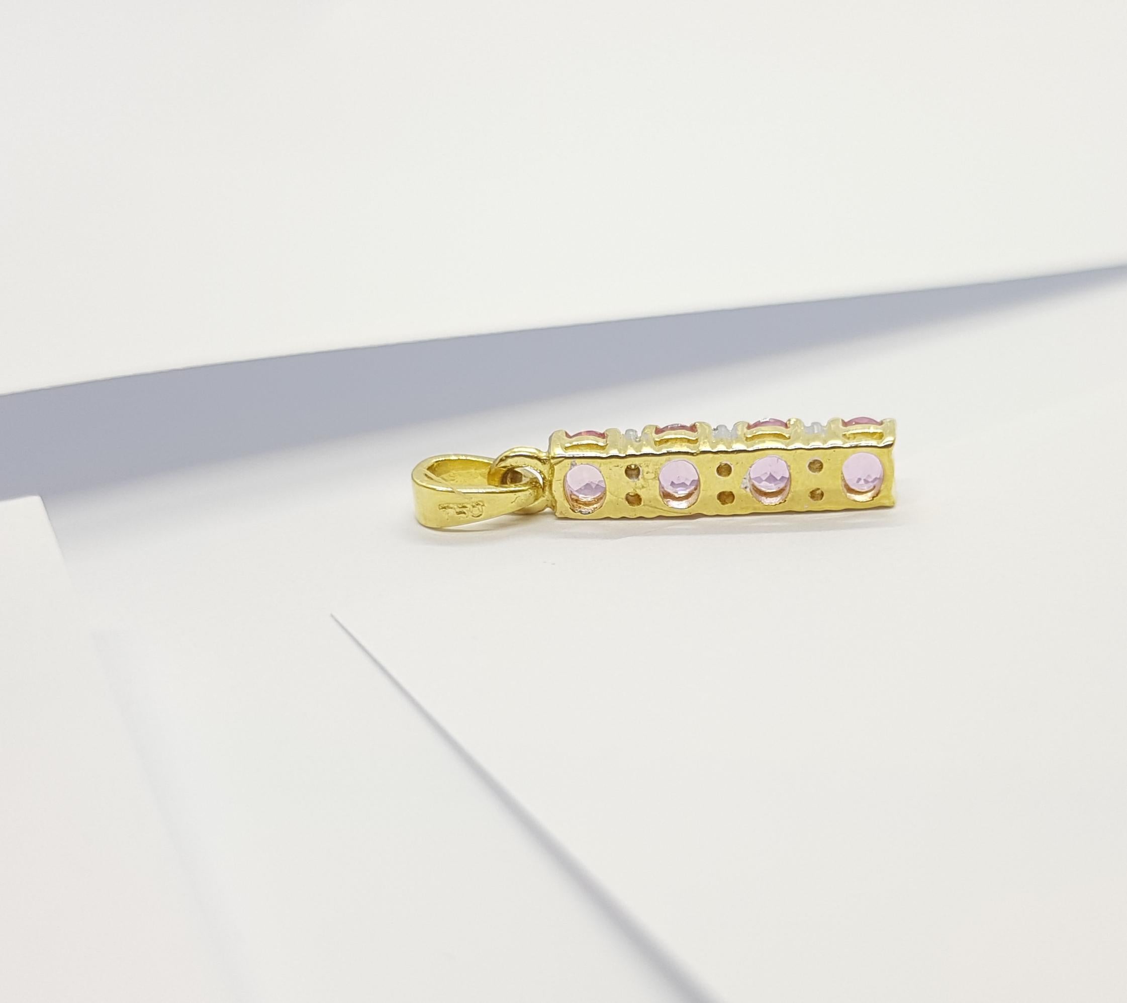 Donna Ciondolo con zaffiro rosa e diamante con montatura in oro 18 carati in vendita