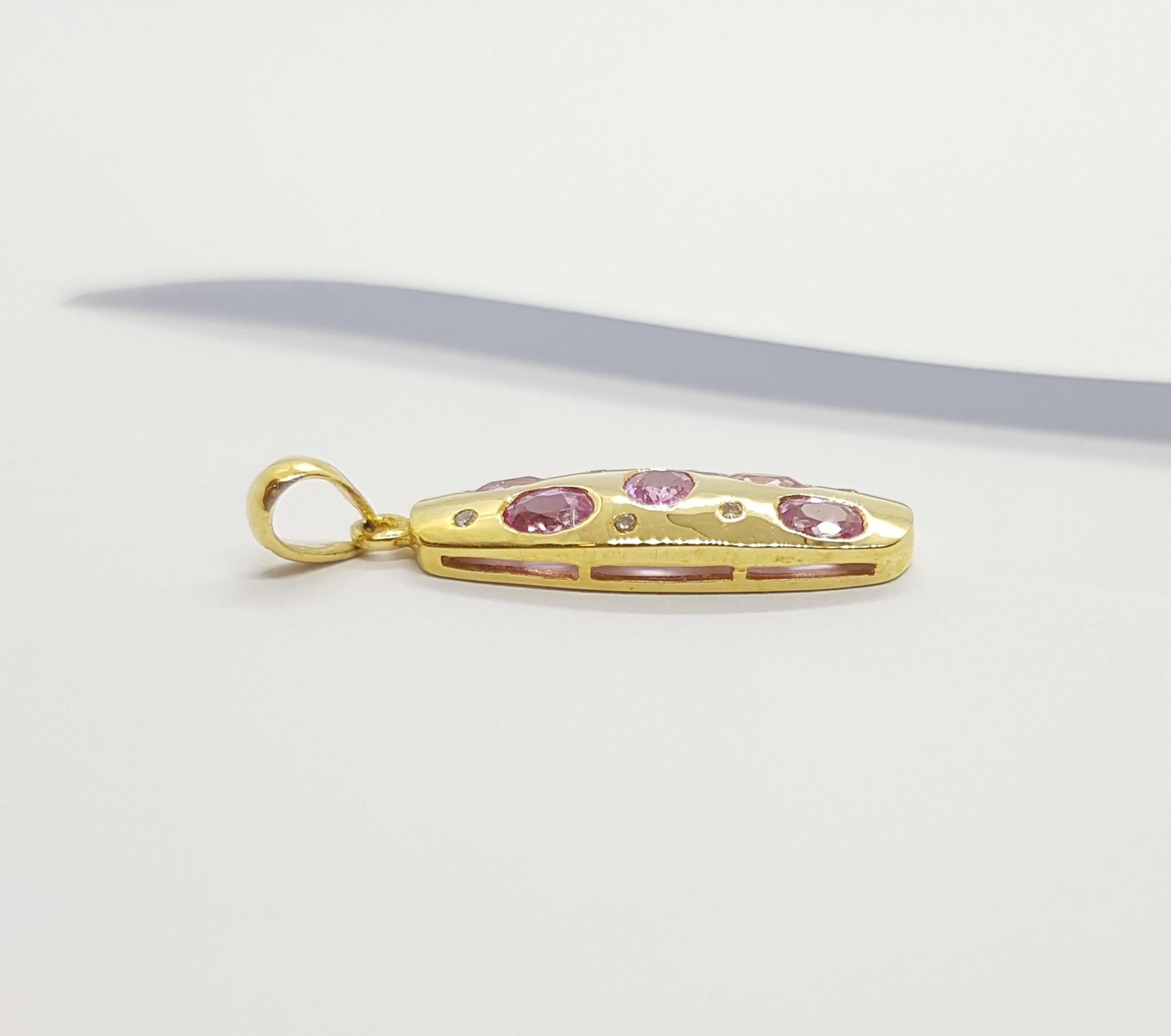 Pink Sapphire with Diamond Pendant set in 18 Karat Gold Settings For Sale 1