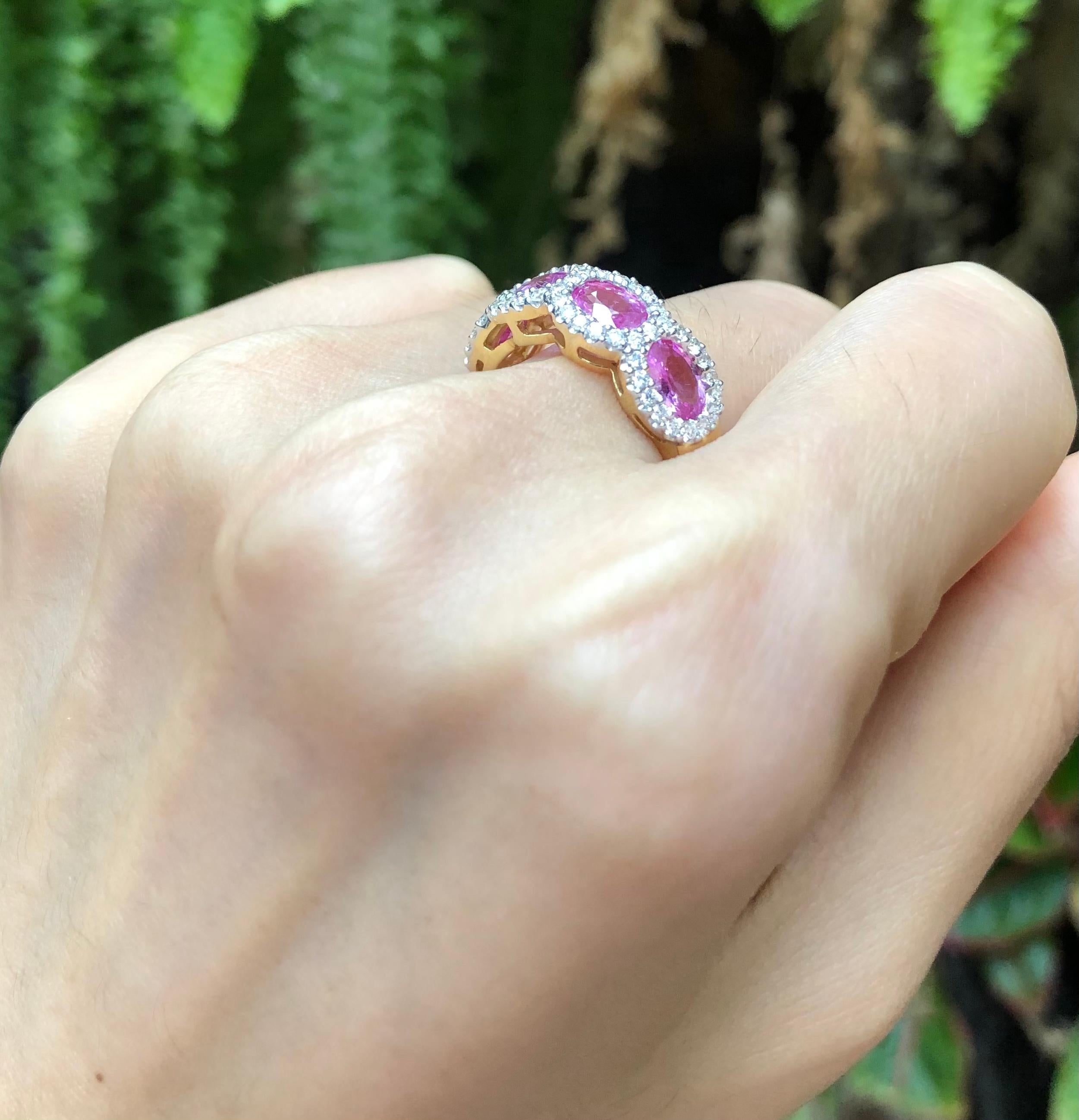 Contemporary Pink Sapphire with Diamond Ring set in 18 Karat Gold Settings For Sale