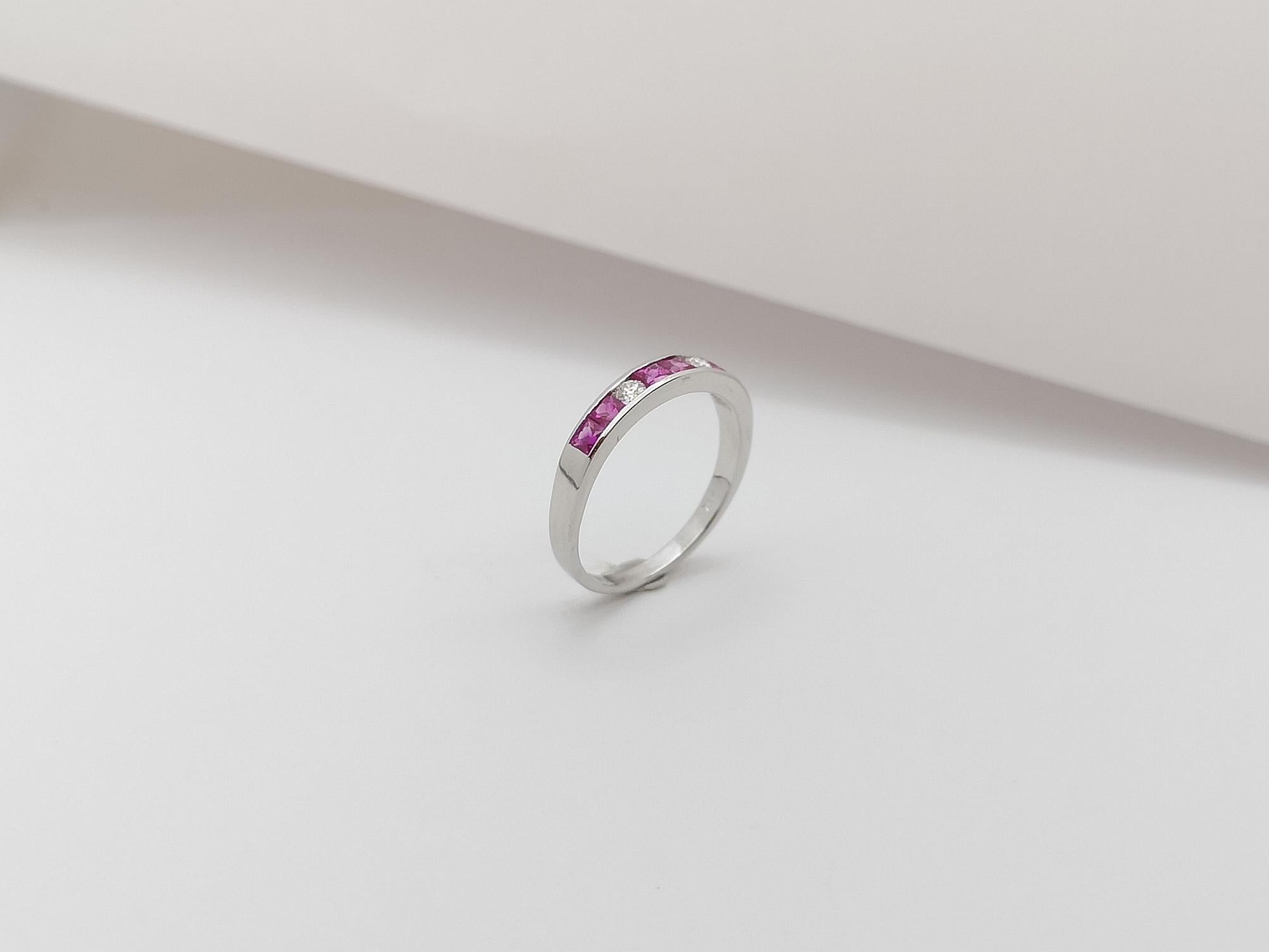 Pink Sapphire with Diamond Ring set in 18 Karat White Gold Settings For Sale 5