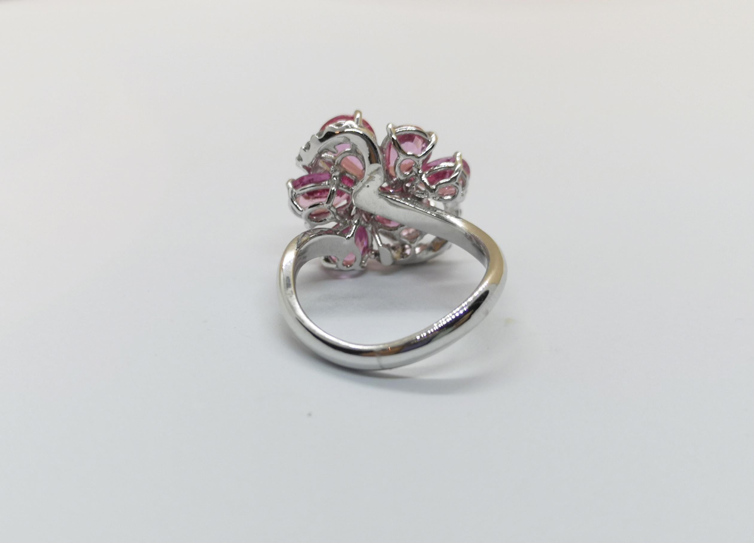 Pink Sapphire 4.94 carats with Diamond 0.35 carat Ring set in 18 Karat White Gold Settings

Width: 1.7 cm
Length: 1.6 cm 
Ring Size: 54

